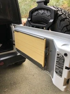 Jeep Wrangler JL Outback tail gate table install- pics IMG_4577
