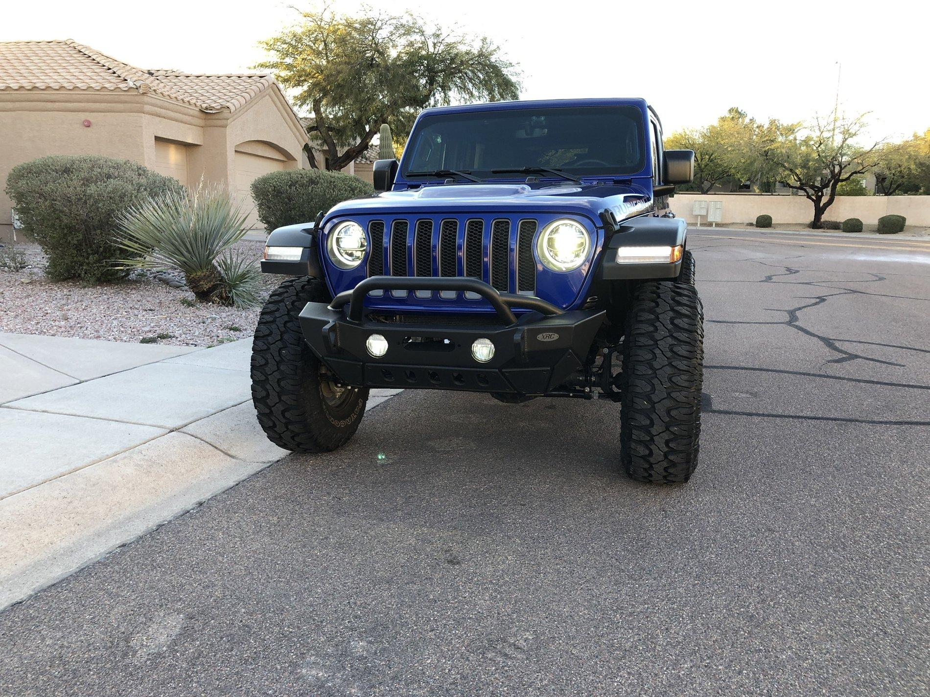 Jeep Wrangler JL Smittybilt XRC Gen2 Front Bumper 55760CCF-8852-42E2-9427-76B4062DC26C