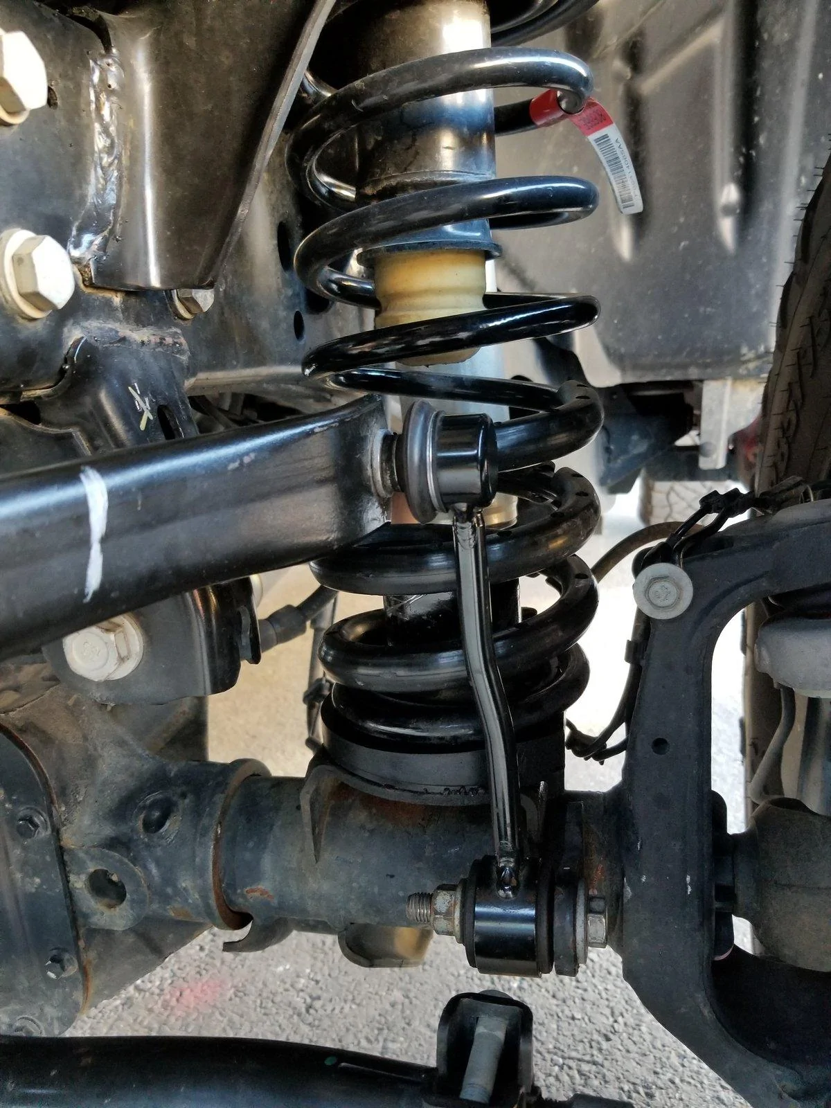 Jeep Wrangler JL USA Alloy Isolators 20190217_154659