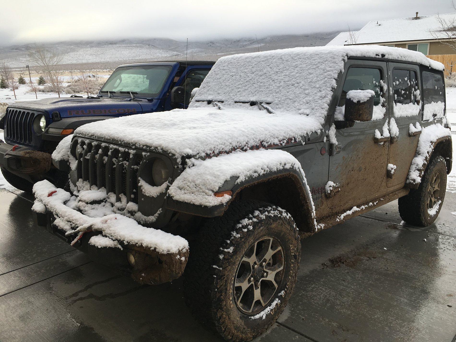 Jeep Wrangler JL Jeeps in Snow... post pics. IMG_0529.JPG