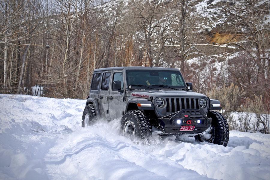 Jeep Wrangler JL JLs Playing in the Snow! Aero-JL