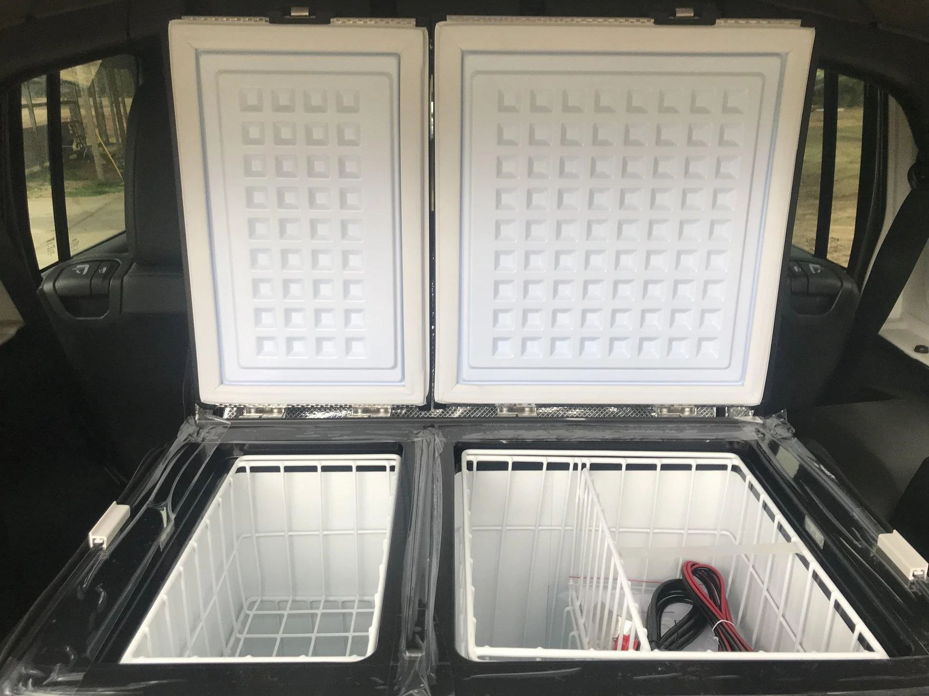 Jeep Wrangler JL 12V Fridge & freezer 0A476B76-5F23-435E-A653-6DC09E0B3B7C