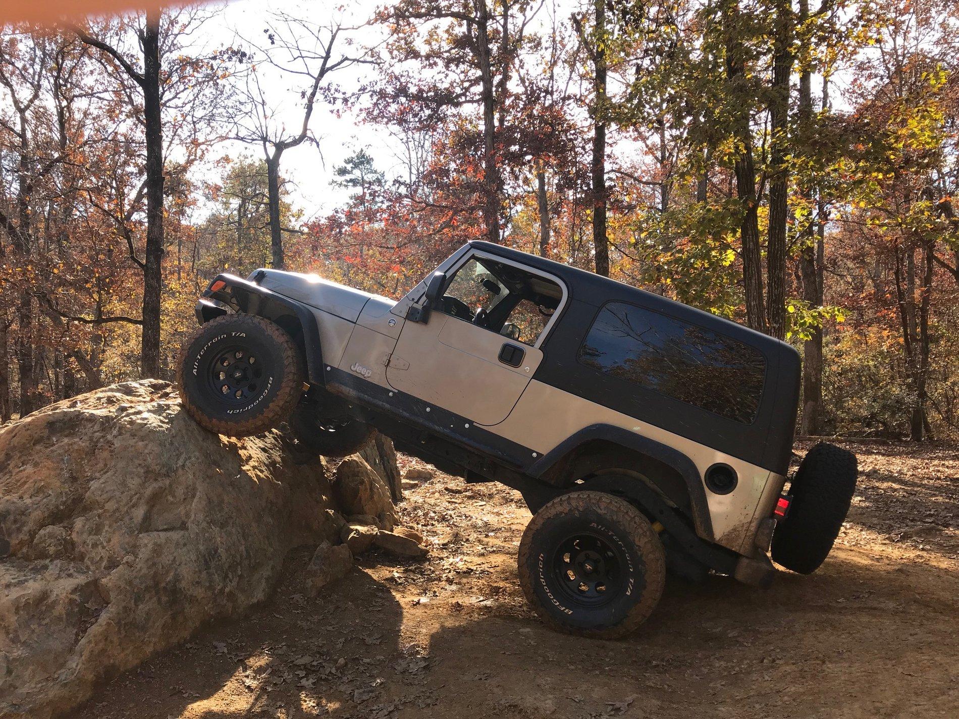 Jeep Wrangler JL Small upgrade - need expert advice upload_2019-2-27_19-49-28