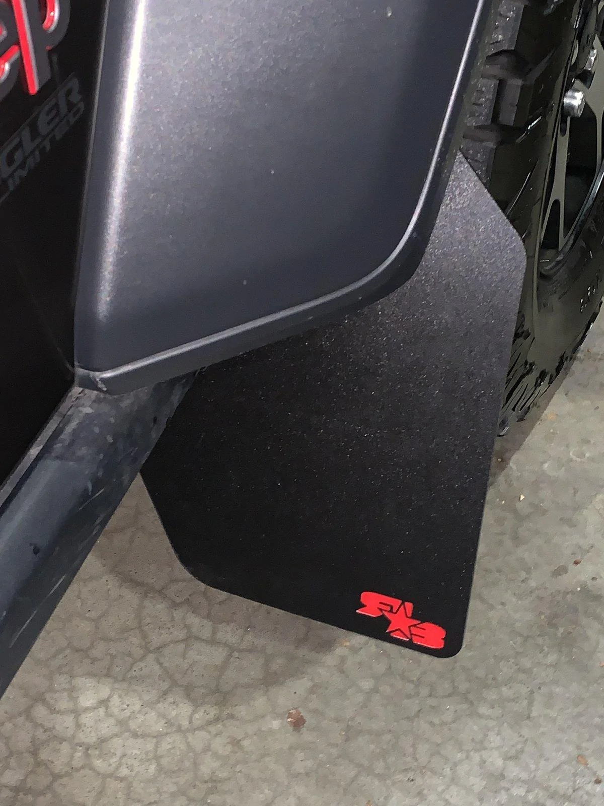 Jeep Wrangler JL Mudflaps and Rubicon Flares? 5684260C-05D9-4BE4-AF16-A5F480585574