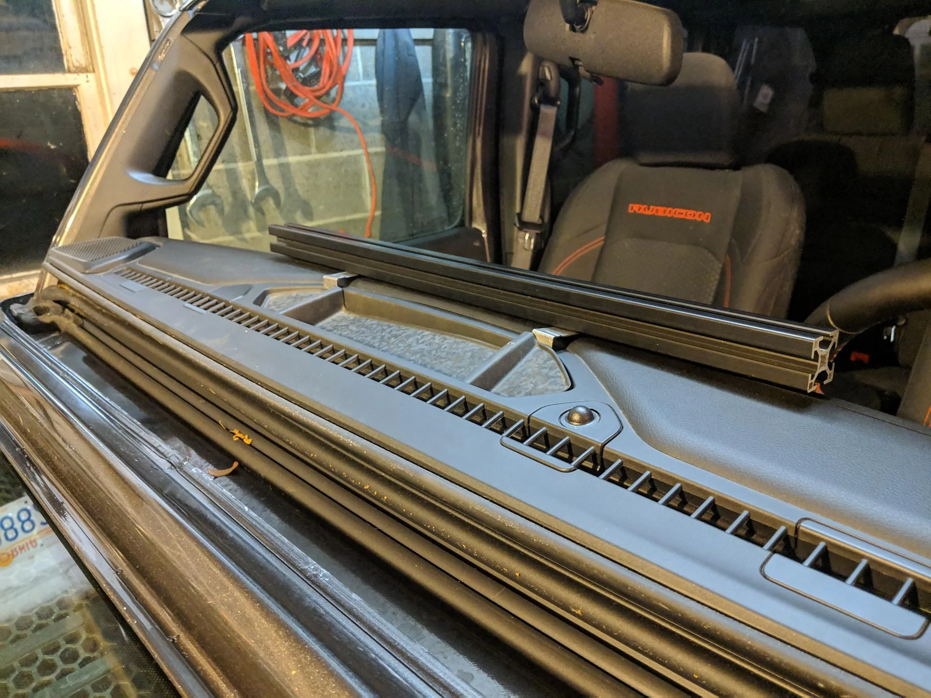 Jeep Wrangler JL Home Made Dash Rail Mount J6u3VIV