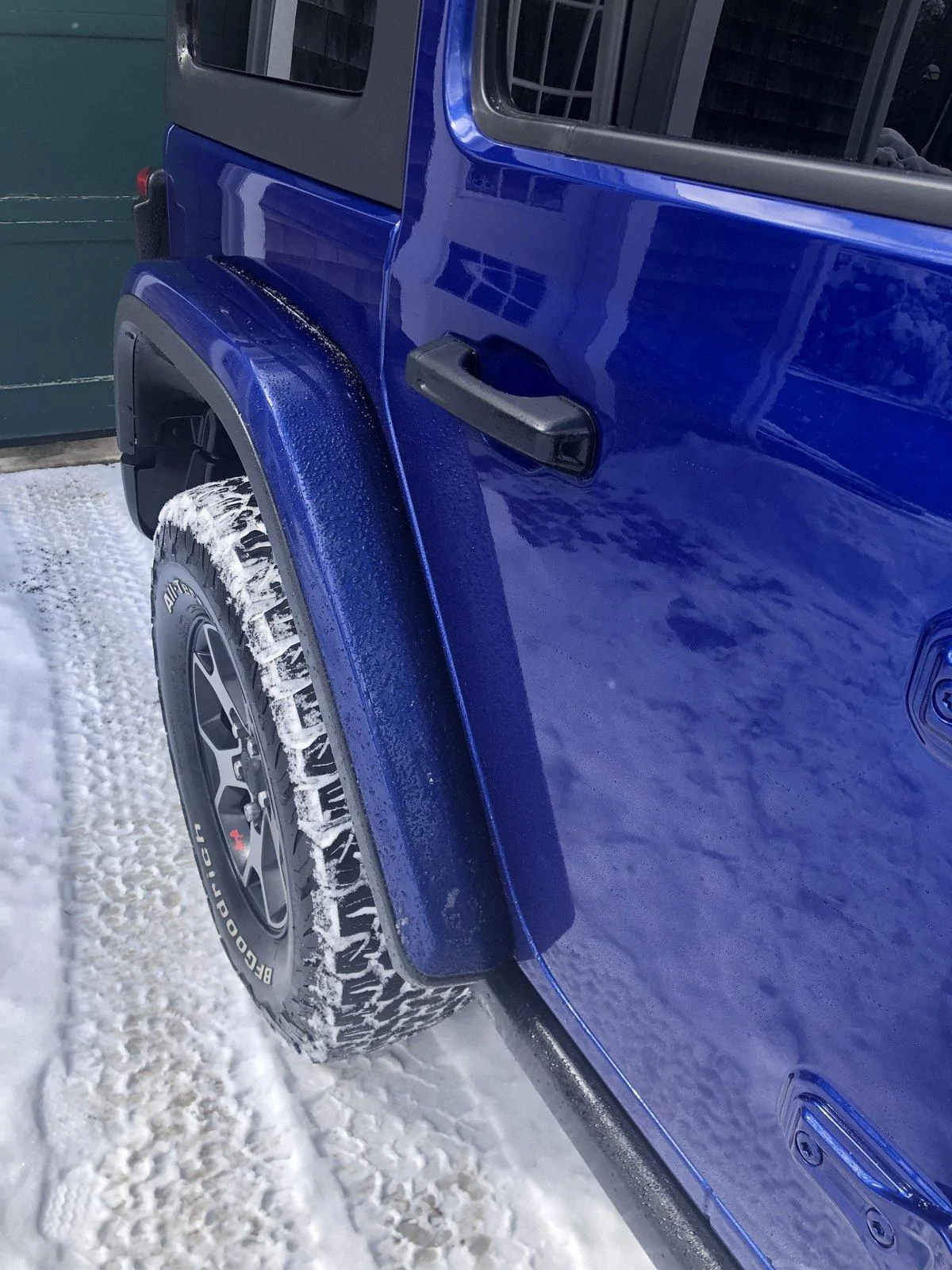 Jeep Wrangler JL Mudflaps and Rubicon Flares? IMG_2146