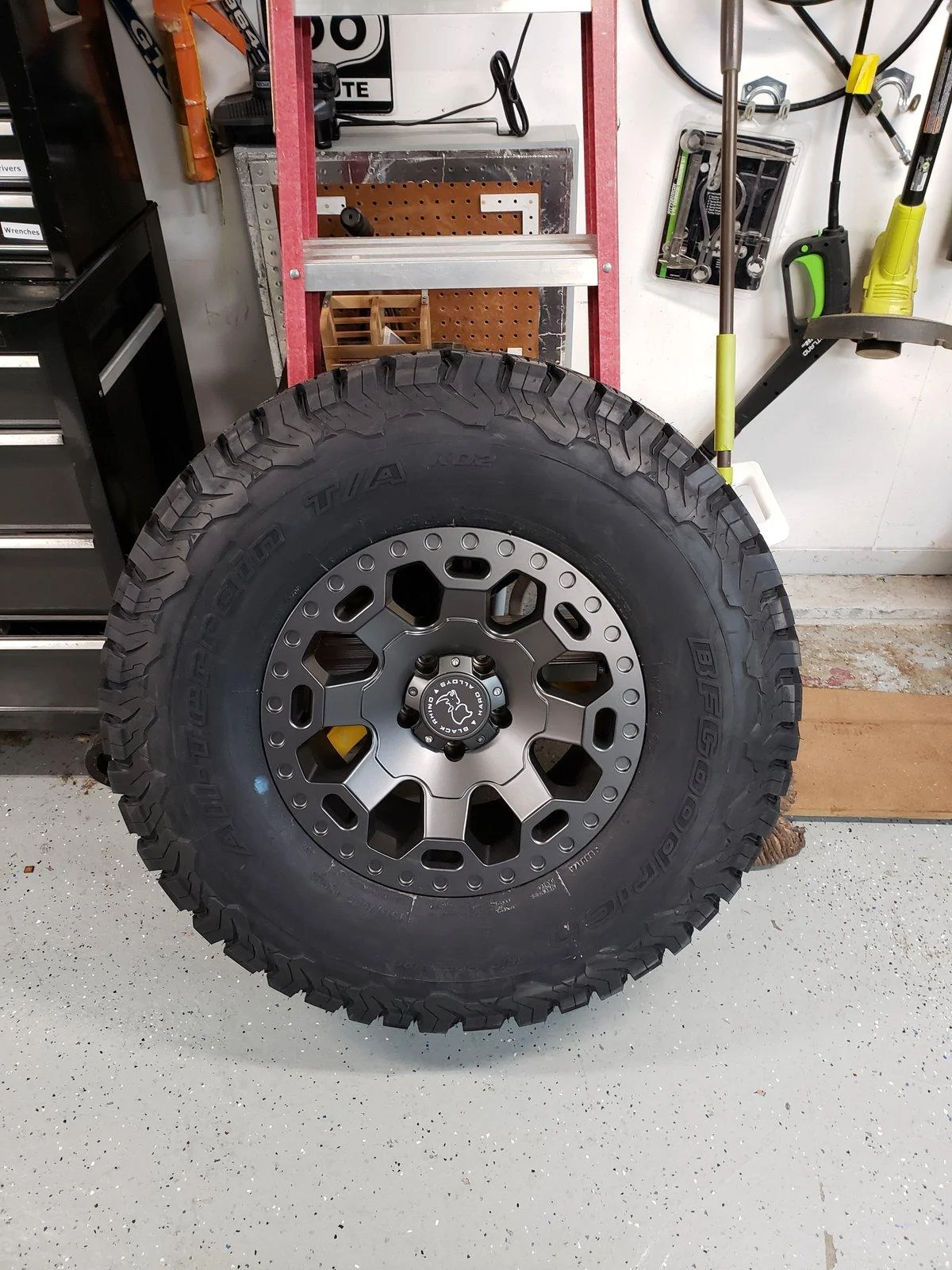 Jeep Wrangler JL New Wheels and Tires Ordered 20190228_190325