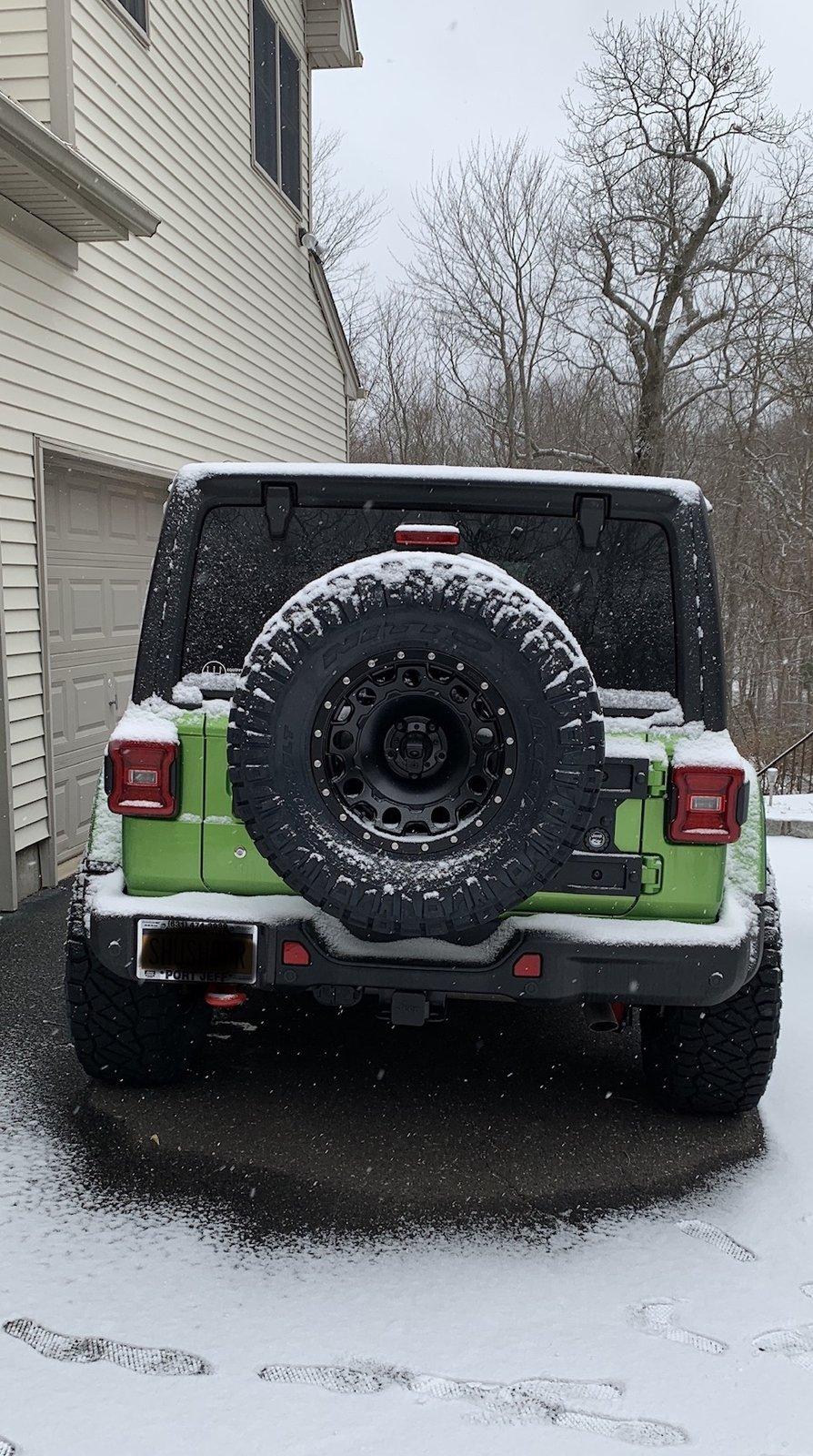 Jeep Wrangler JL Spare too high? upload_2019-3-1_11-20-13