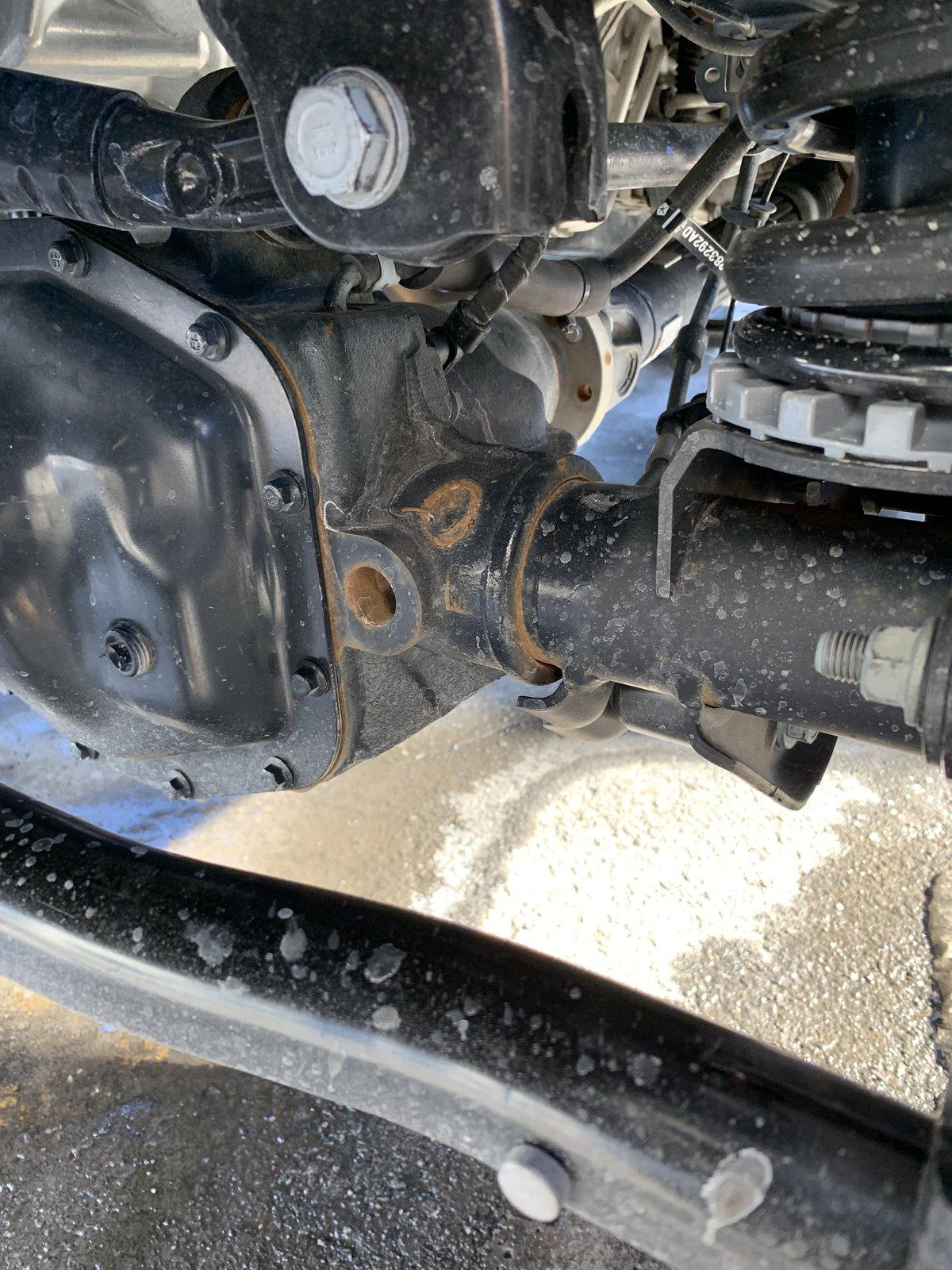 Jeep Wrangler JL Rust and touch up 7514599C-EAA5-4E15-8C9E-75C5D15CFECF