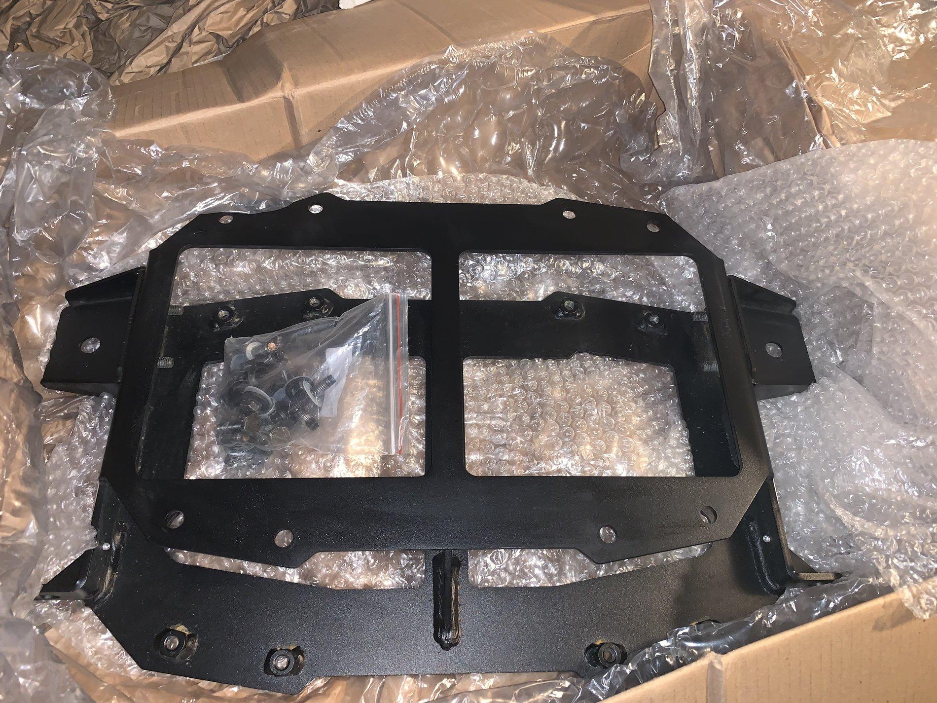 Jeep Wrangler JL JL Smittybilt Spare Tire Relocation Bracket F980FF6C-9D4B-4713-A525-8CA37D6A65E2