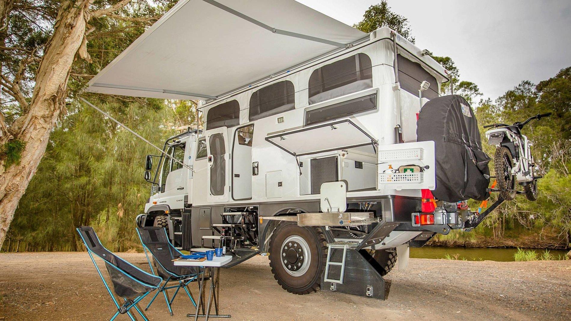 Jeep Wrangler JL Sleeping inside Jeep????? earthcruiser-unimog-explorer-xpr440
