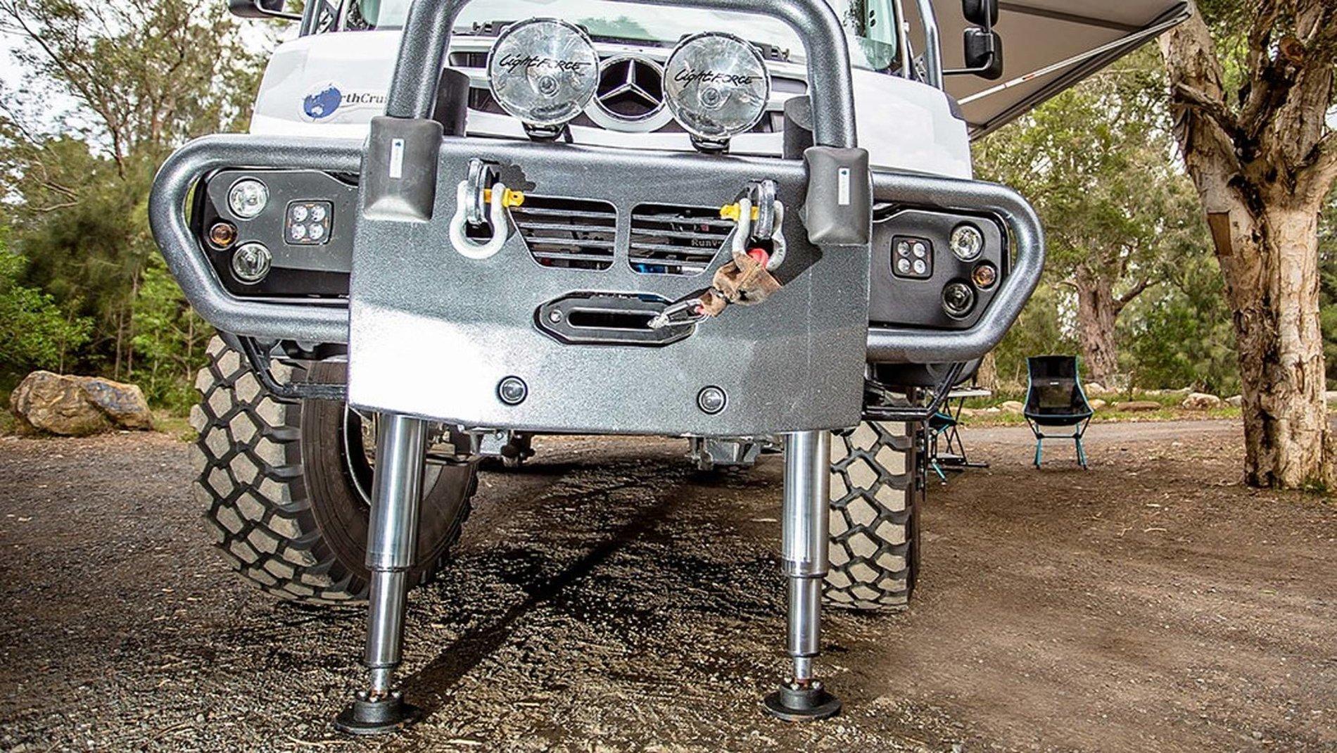 Jeep Wrangler JL Sleeping inside Jeep????? earthcruiser-unimog-explorer-xpr440_3