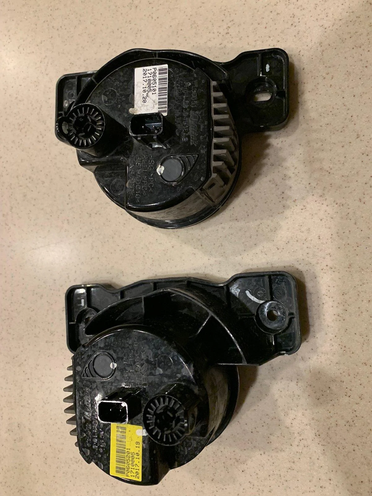 Jeep Wrangler JL Pic request: OEM LED Fog Lights 14486429-16CB-4391-82EB-7505100F1141