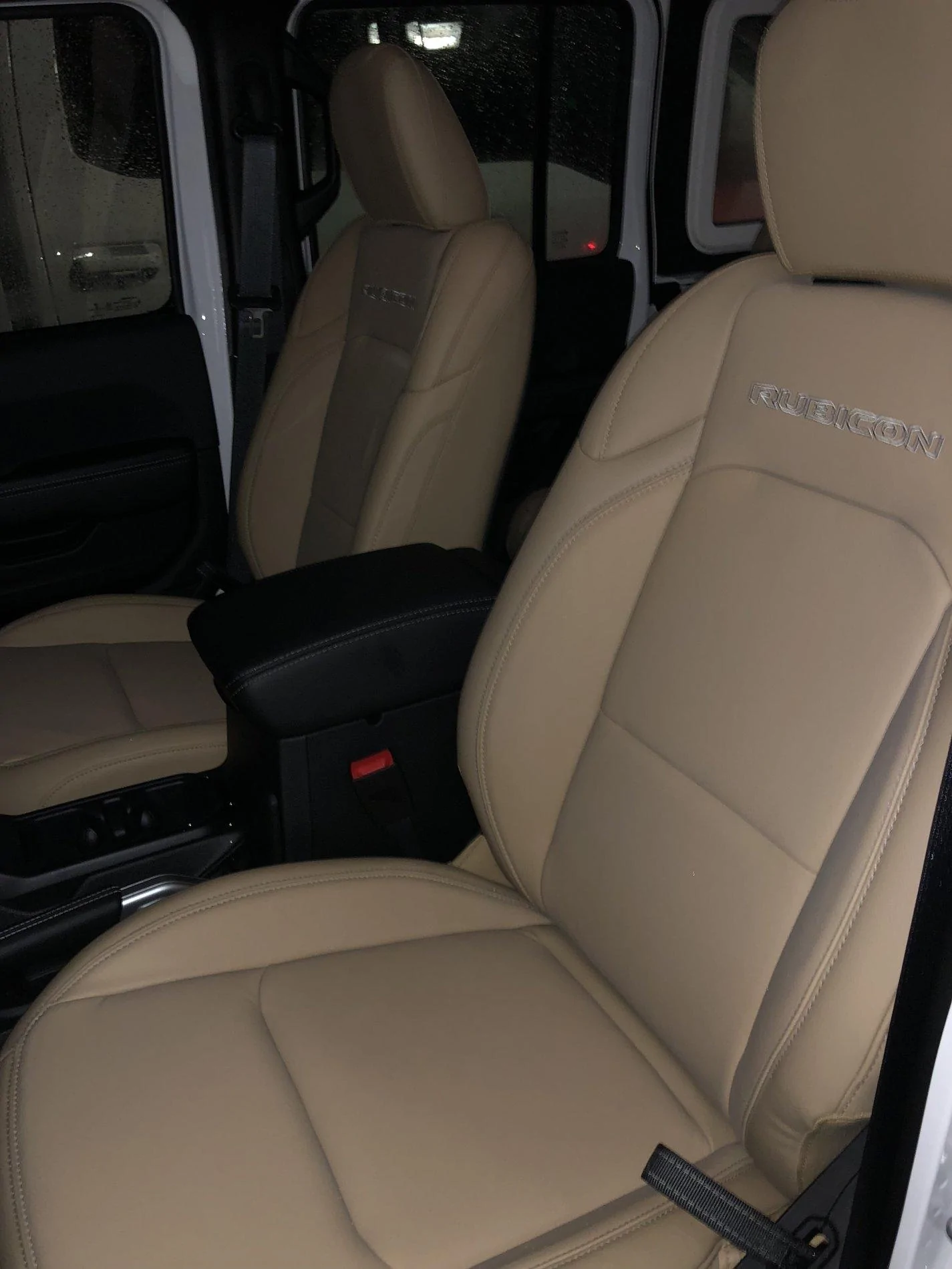 Jeep Wrangler JL Show off your Delivered JL Here! 9QPwoKNvSeSADbAgww2bI