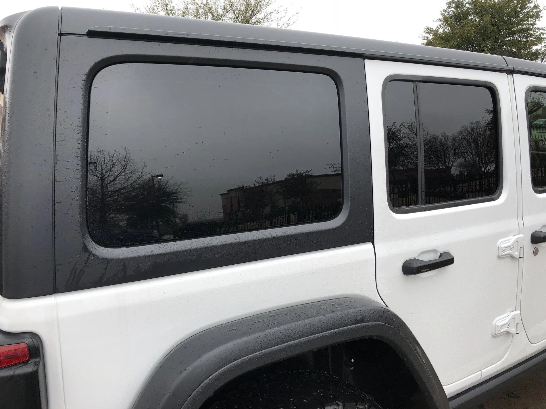 Jeep Wrangler JL Window Tint % 4utq2P4hT5y2TysIiHiZfA