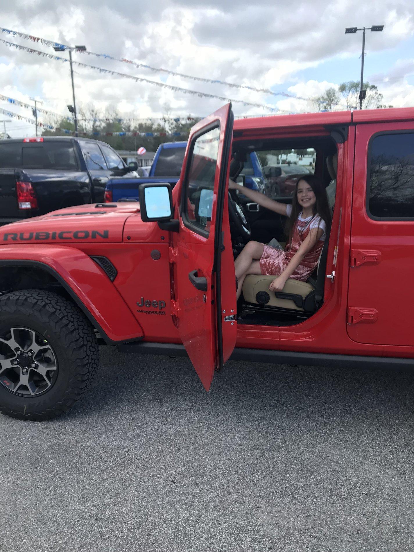 Jeep Wrangler JL ORDER TRACKING for your Jeep Wrangler 254E8098-6346-4557-B824-CB39A072ABB4