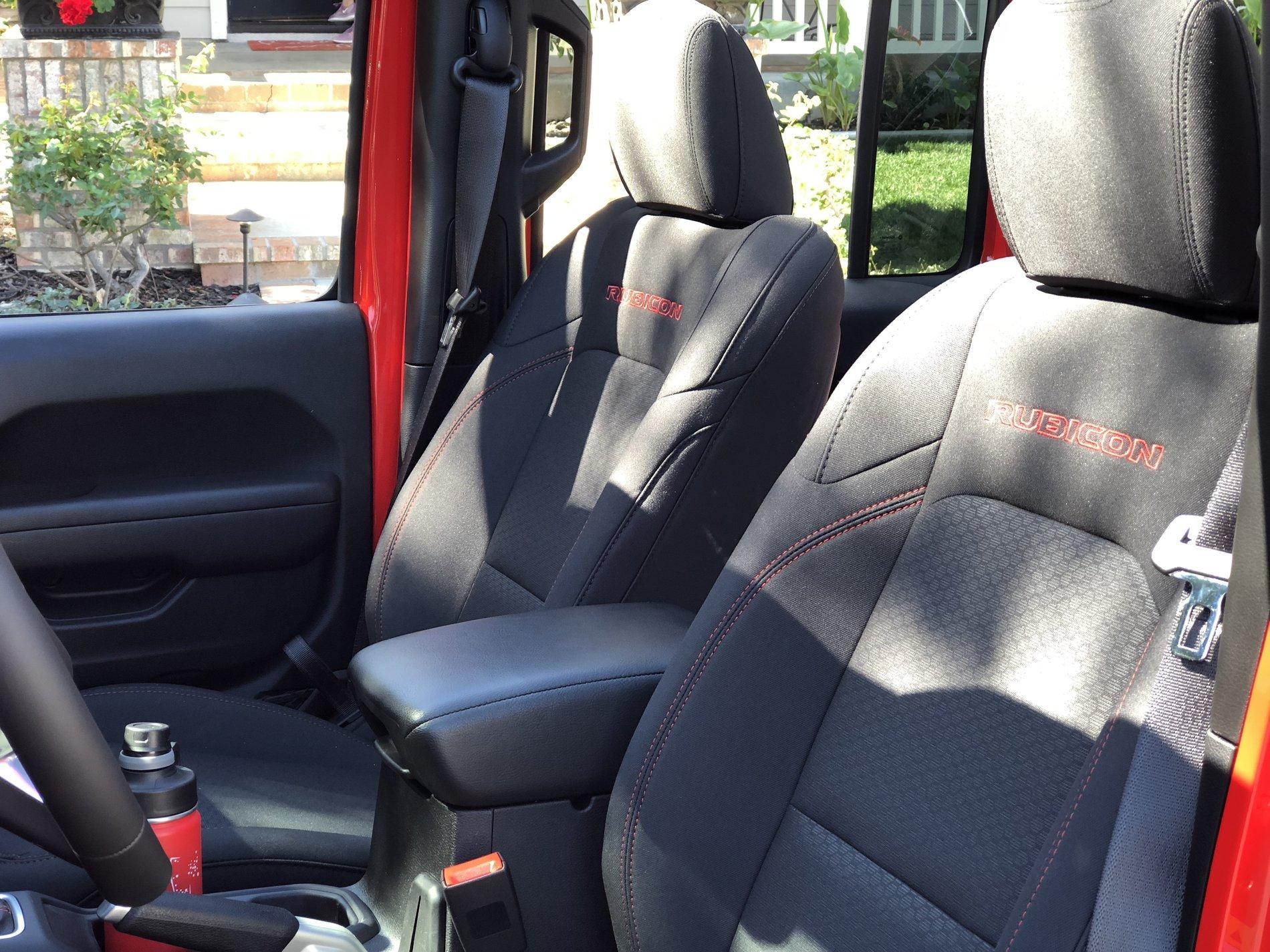Jeep Wrangler JL ORDER TRACKING for your Jeep Wrangler 062CAC8B-83E1-4F86-BEFA-C74DDBA42111