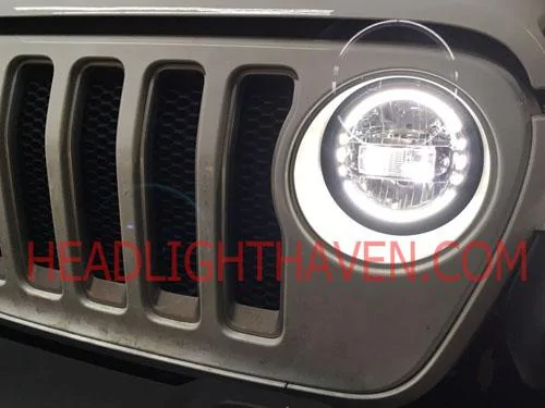 Jeep Wrangler JL OEM LED headlights IMG_3438
