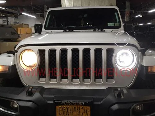 Jeep Wrangler JL OEM LED headlights IMG_3436