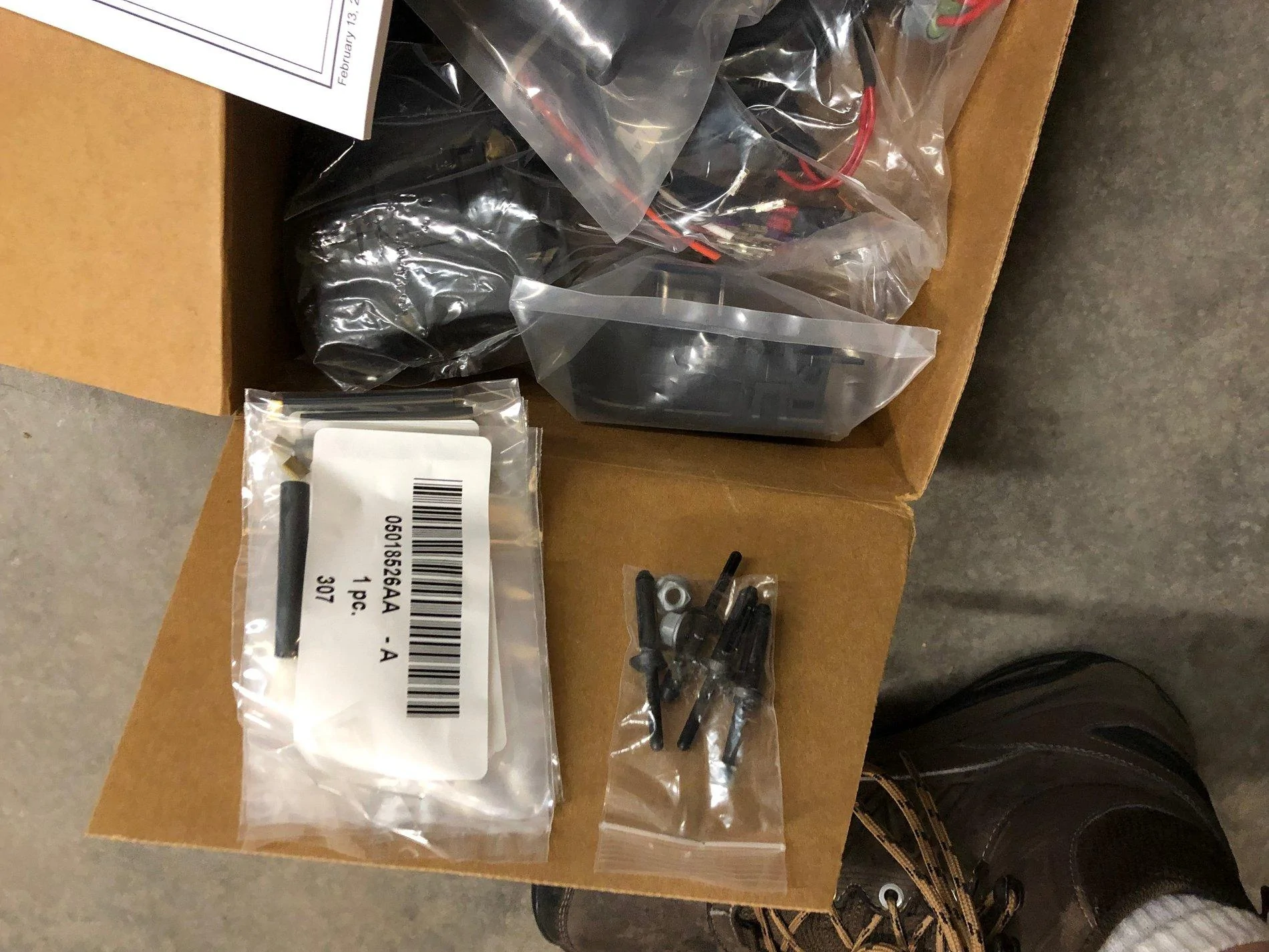 Jeep Wrangler JL WTS: AUXILIARY SWITCH BANK IMG-5483