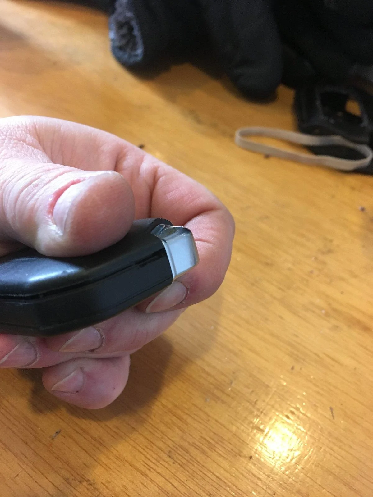 Jeep Wrangler JL Smaller Key Fob IMG_2906
