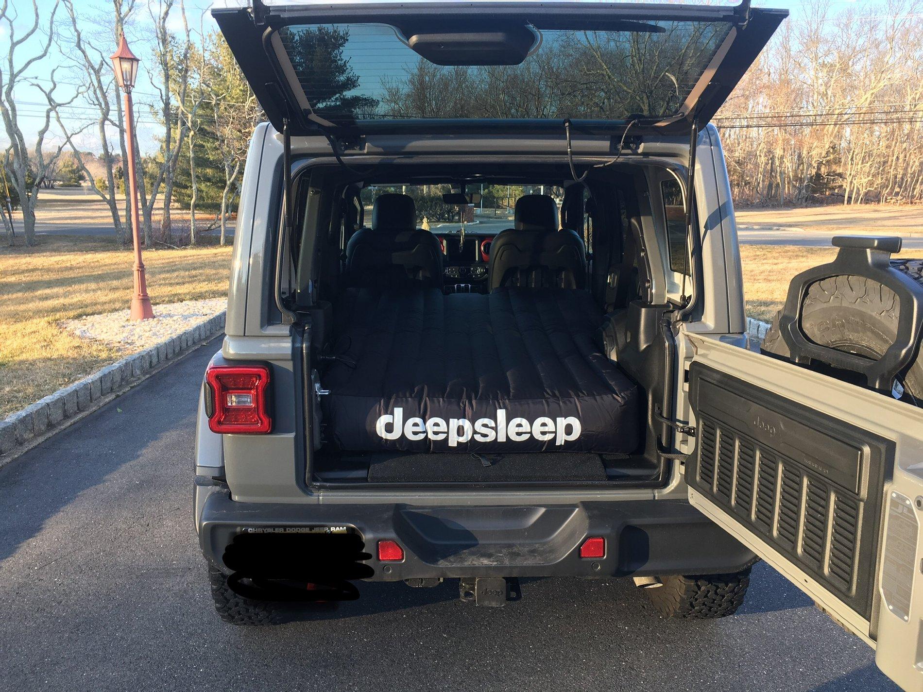 Jeep Wrangler JL Sleeping inside Jeep????? upload_2019-3-7_16-40-12