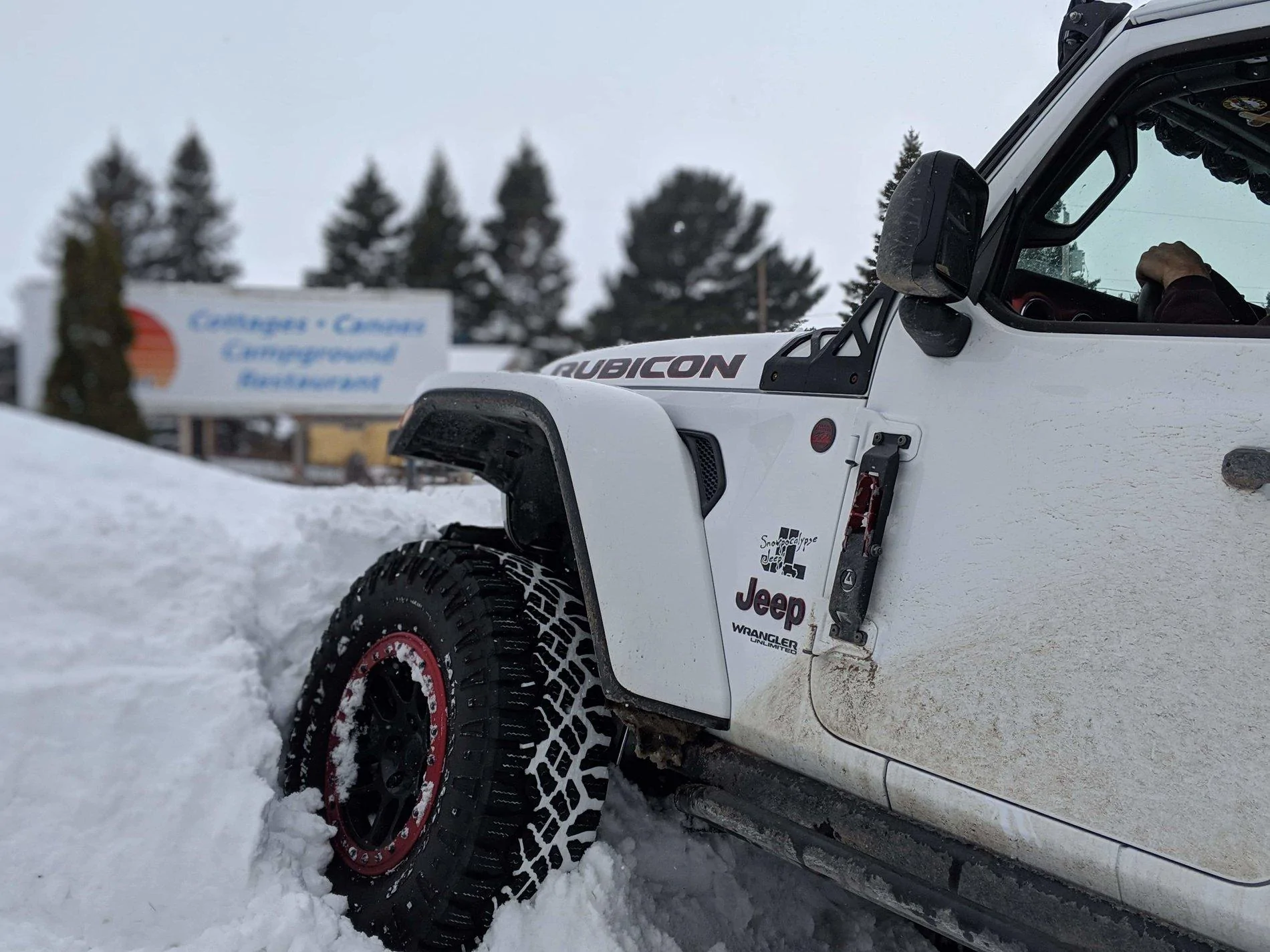 Jeep Wrangler JL Jeeps in Snow... post pics. received_798502570526807