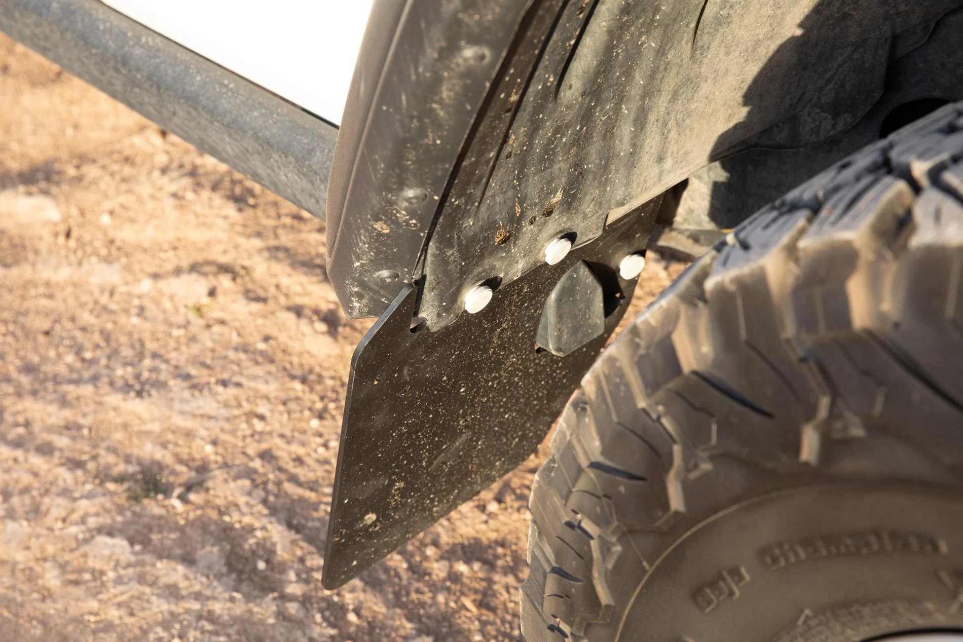 Jeep Wrangler JL Mudflaps and Rubicon Flares? 5V1A1090
