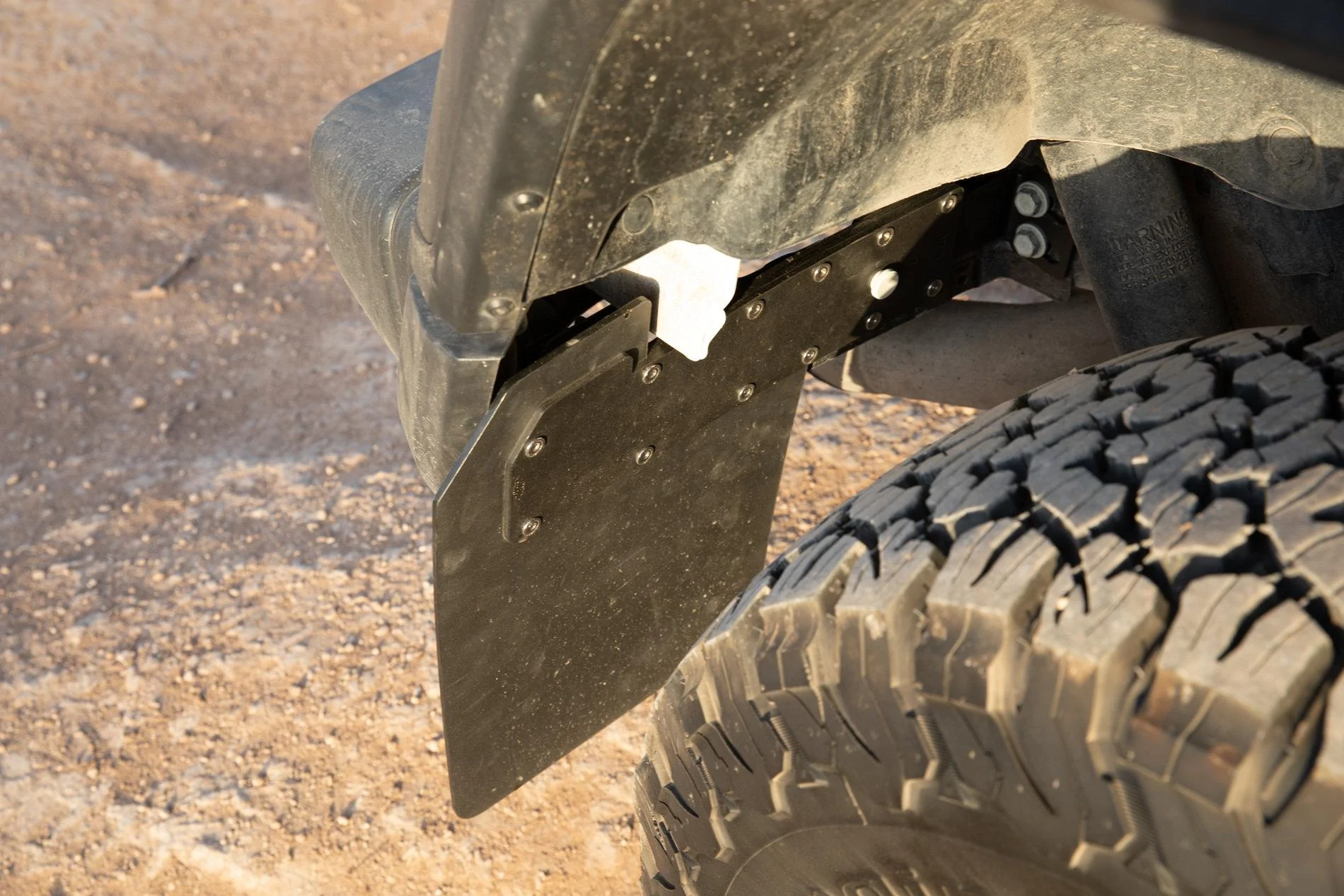 Jeep Wrangler JL Mudflaps and Rubicon Flares? 5V1A1092