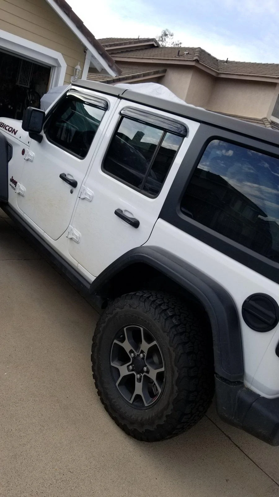 Jeep Wrangler JL Window vent shades 20190305_162734