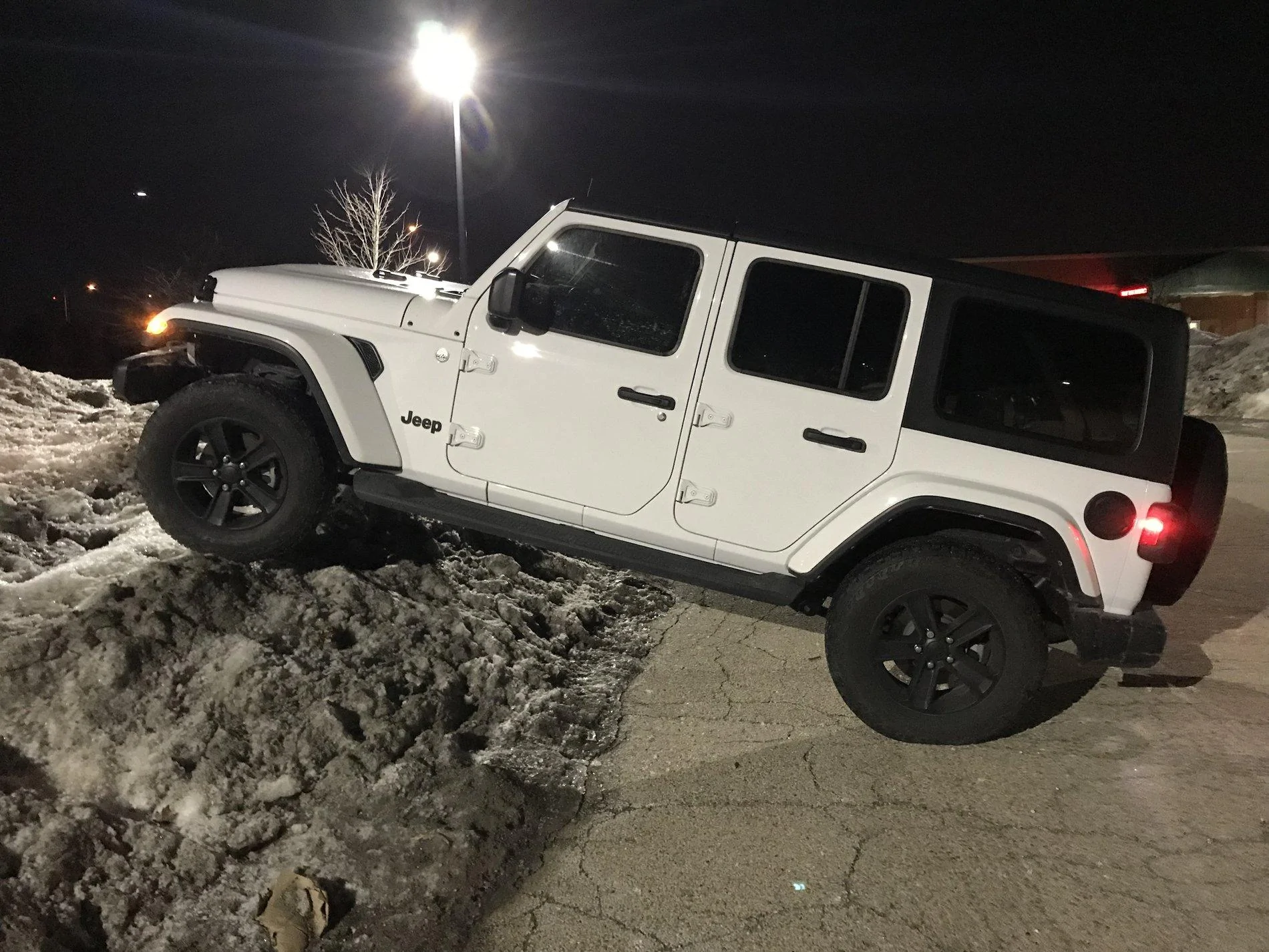 Jeep Wrangler JL Jeeps in Snow... post pics. 449D2B93-2B83-4B49-8BEE-7045E6D05E95