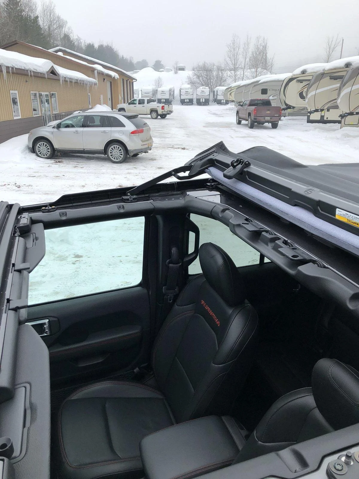 Jeep Wrangler JL Sailcloth (Black Diamond) Trektop Installed Trek 9