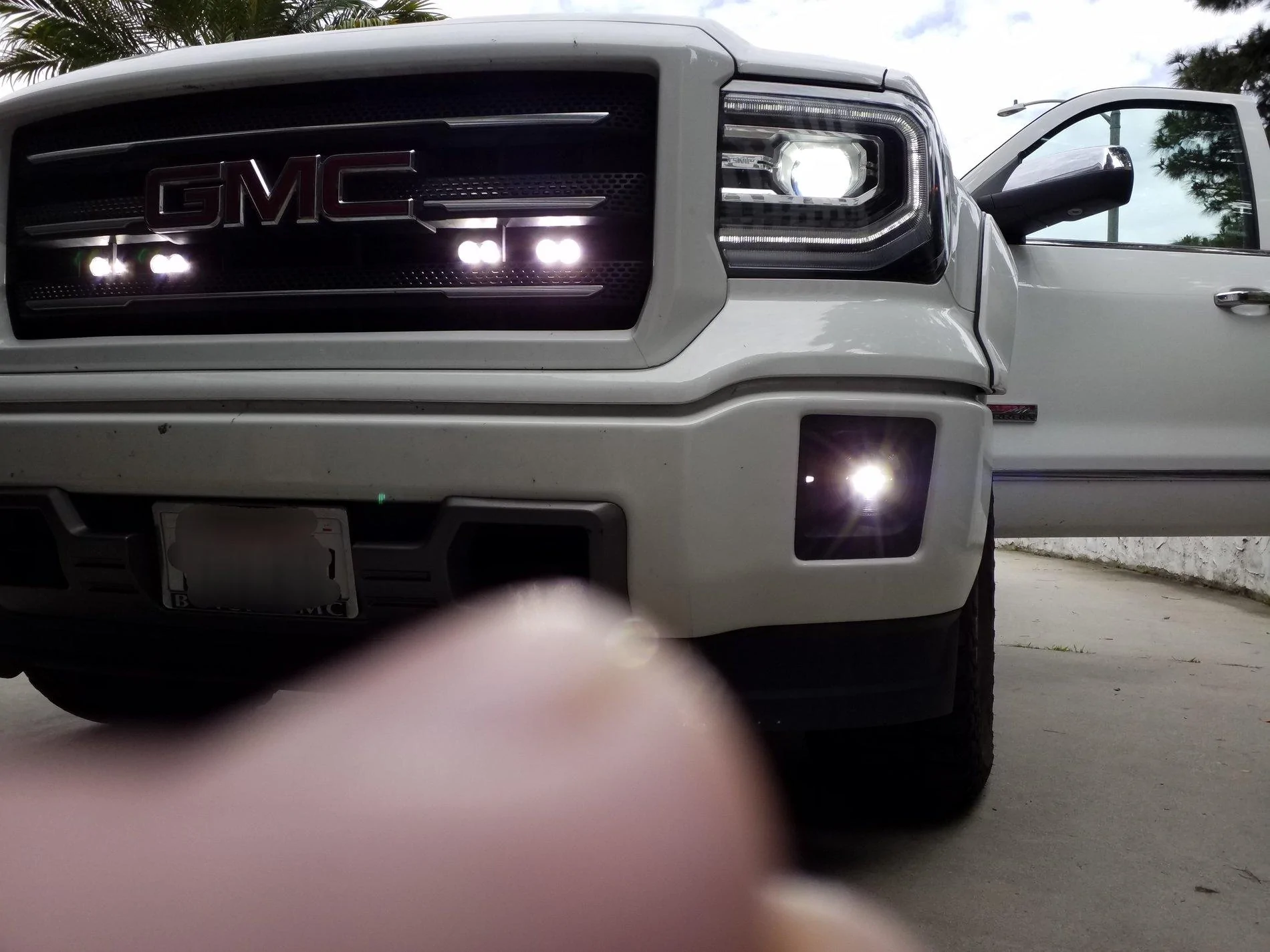 Jeep Wrangler JL Cube Lights - Spot or Flood? 20190309_144827