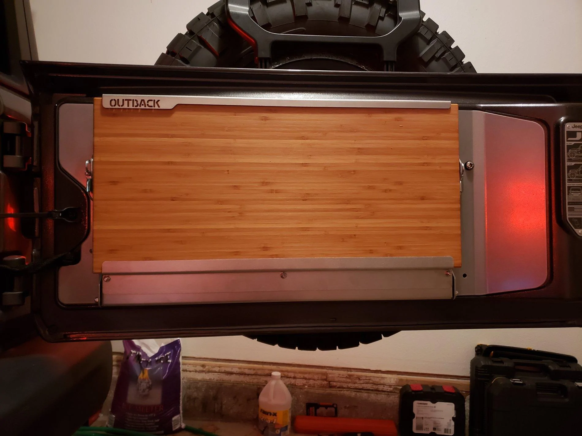 Jeep Wrangler JL Tailgate Table 20190311_005631