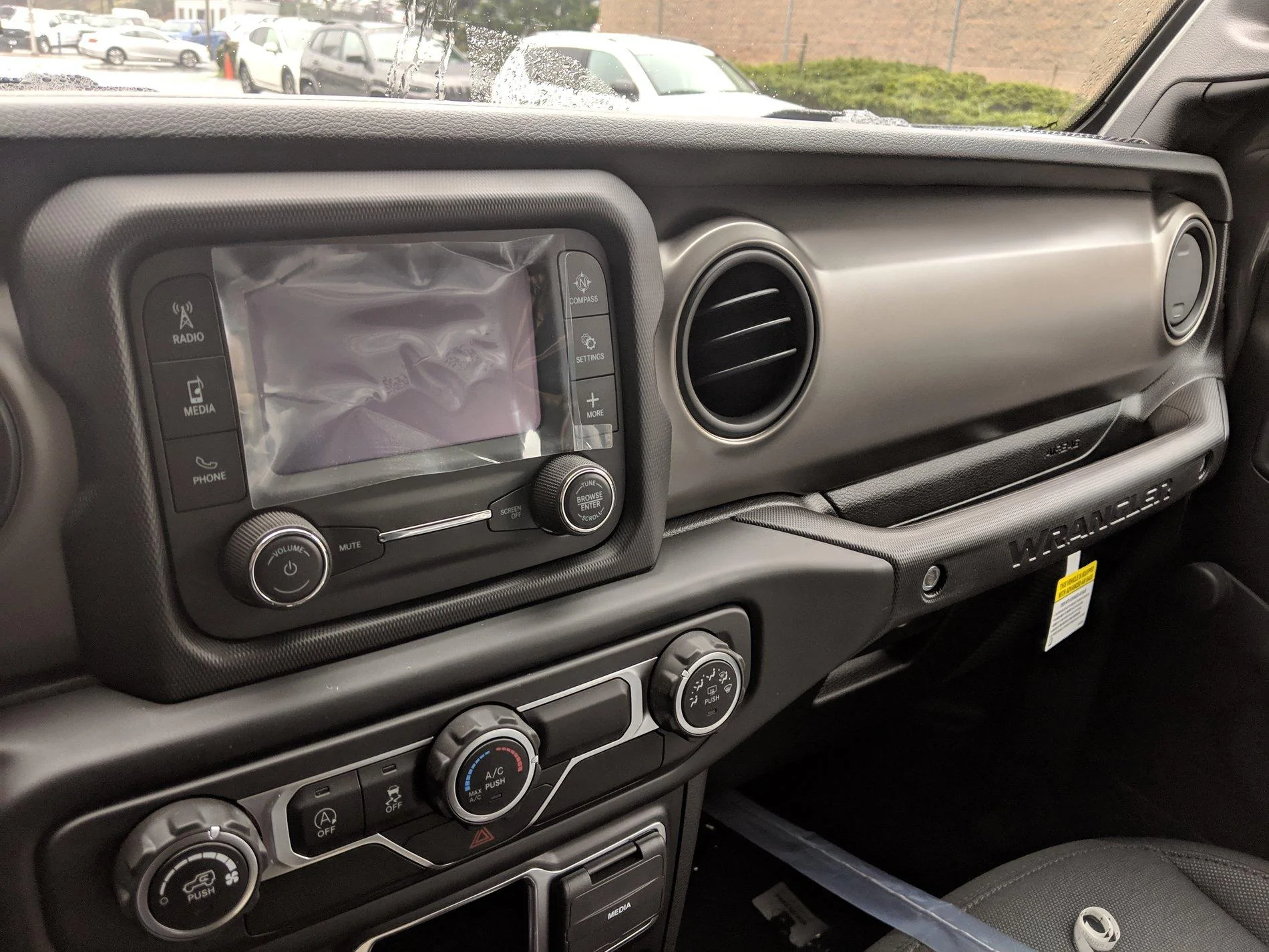 Jeep Wrangler JL Sport 2 Door Base Stingray Gray IMG_20190302_131858
