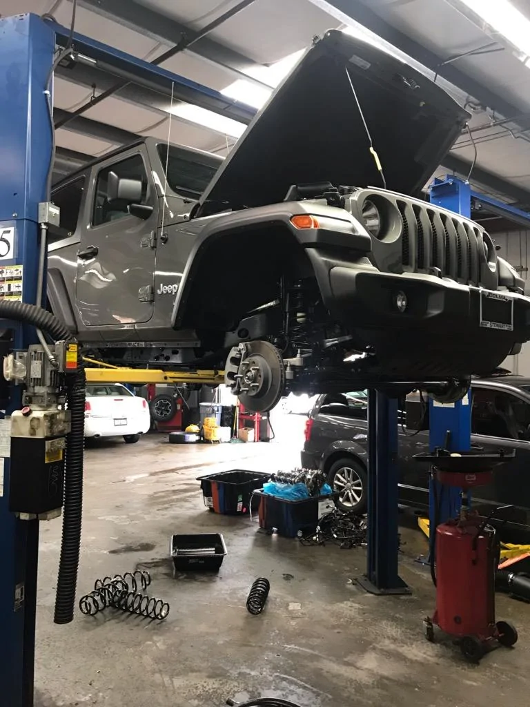 Jeep Wrangler JL Sport 2 Door Base Stingray Gray download_20190306_102525