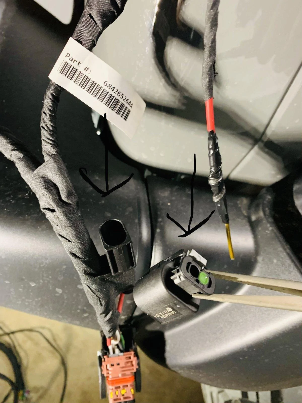 Jeep Wrangler JL Mopar Tow Harness Install fullsizeoutput_56f