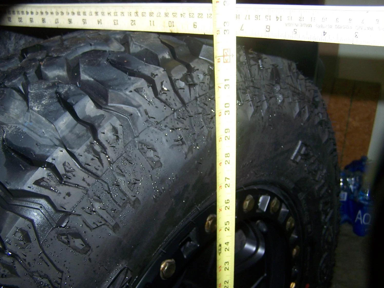 Jeep Wrangler JL True Tire Size Database 100_4072