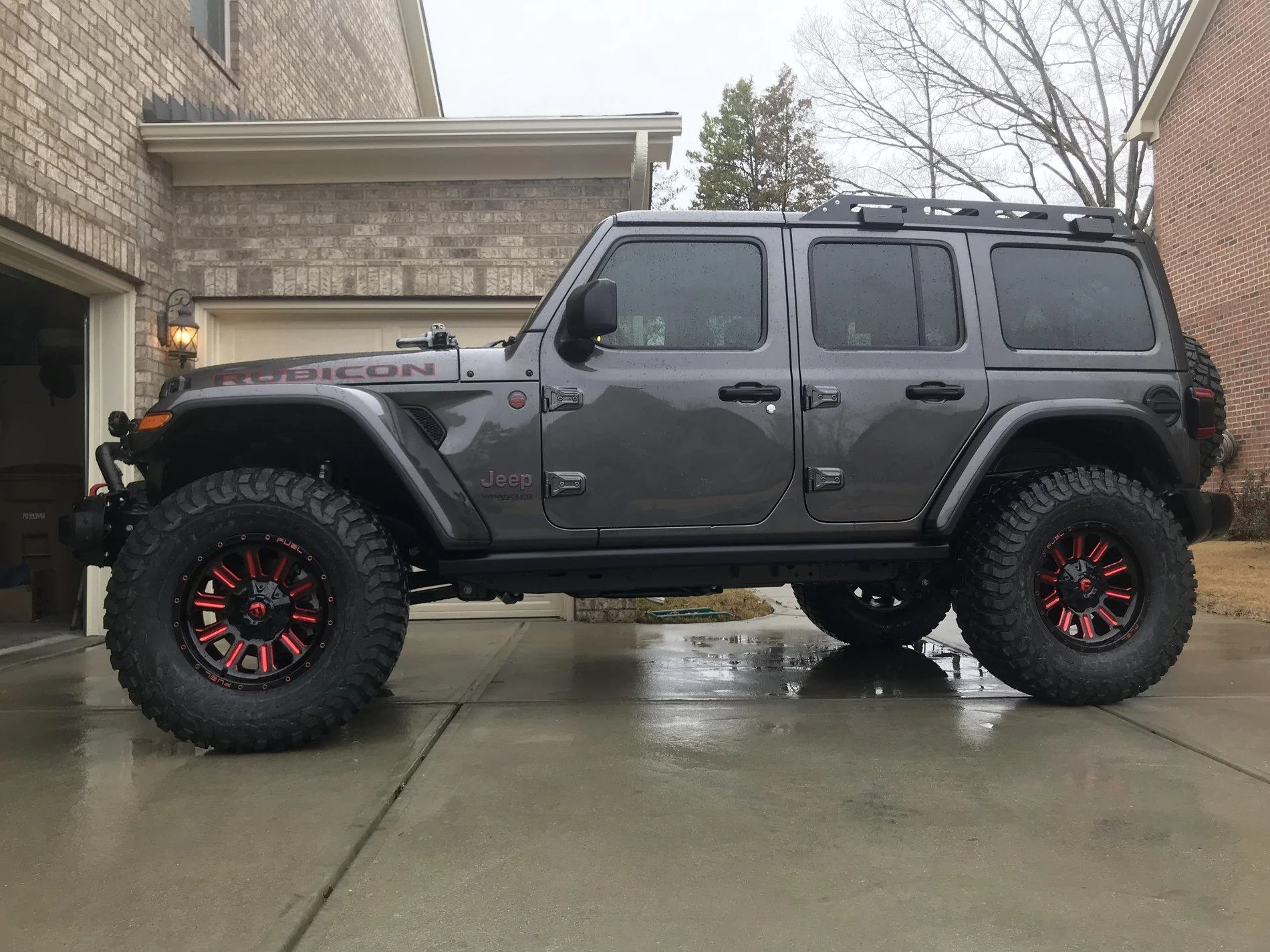 Jeep Wrangler JL Can't Decide, UGH!  Help Please 1EB4F21C-5B85-41A4-AF55-B9E236256F94