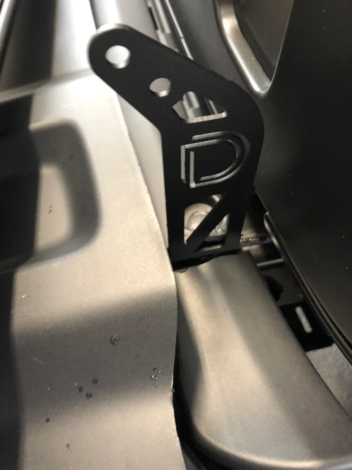 Jeep Wrangler JL Diode Dynamics: light bar on plastic bumper IMG_7950