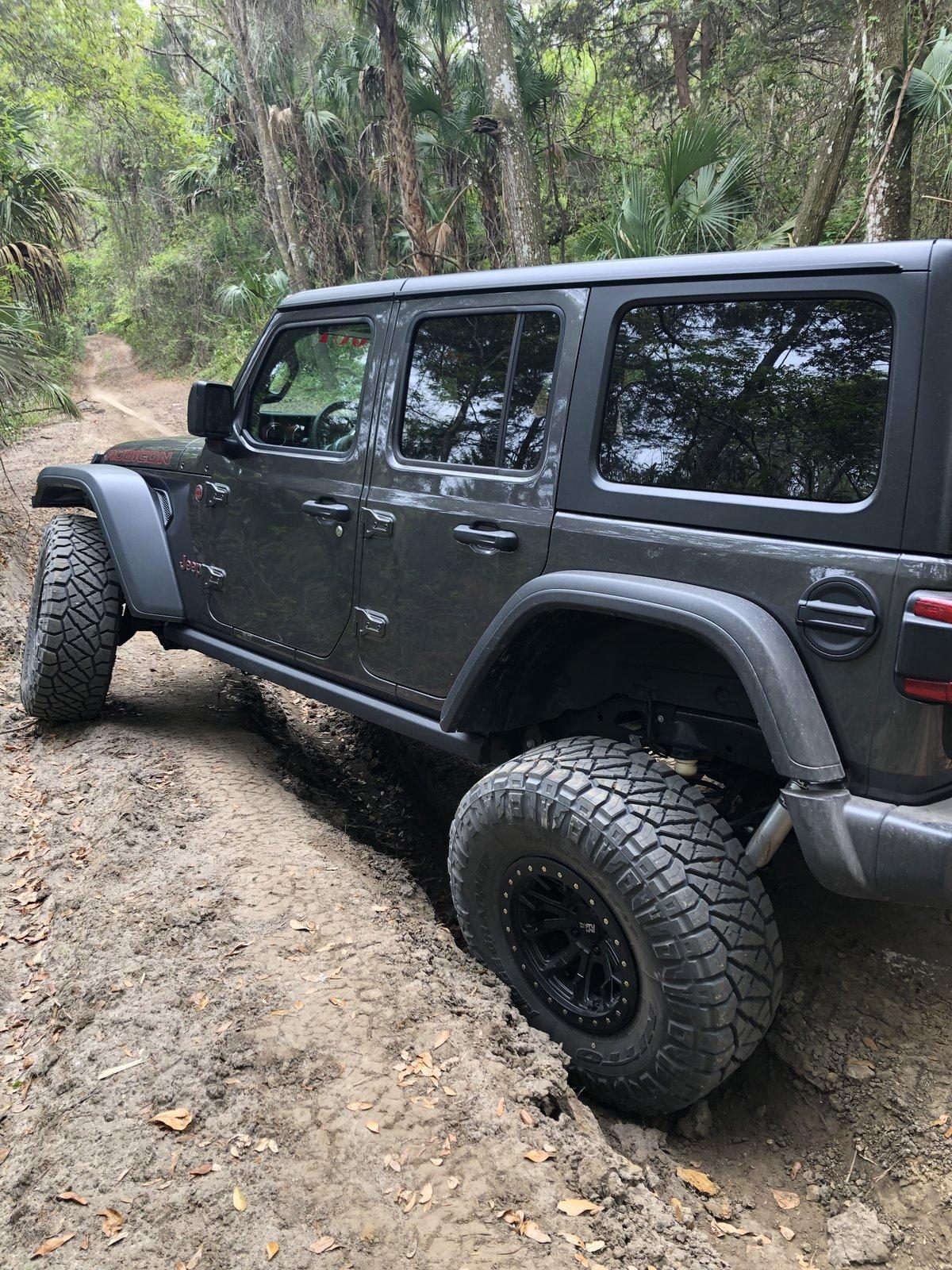 Jeep Wrangler JL Yeti, ARCTEC and 37s 98F537D7-7C43-4305-B987-29E8C3A713A7