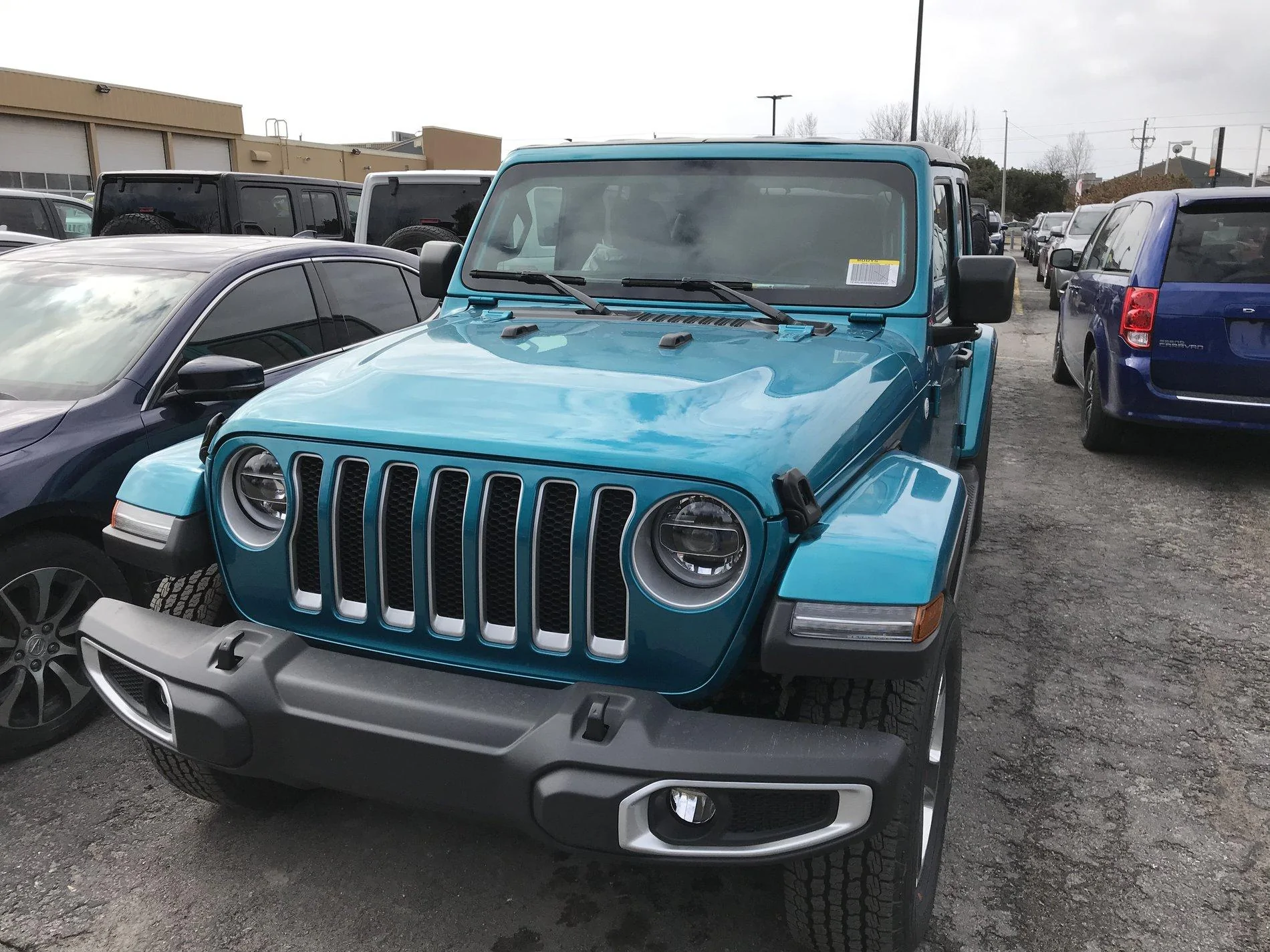 Jeep Wrangler JL Colours in Canada BDEC9C78-82F8-4395-94C6-00A0380D4212