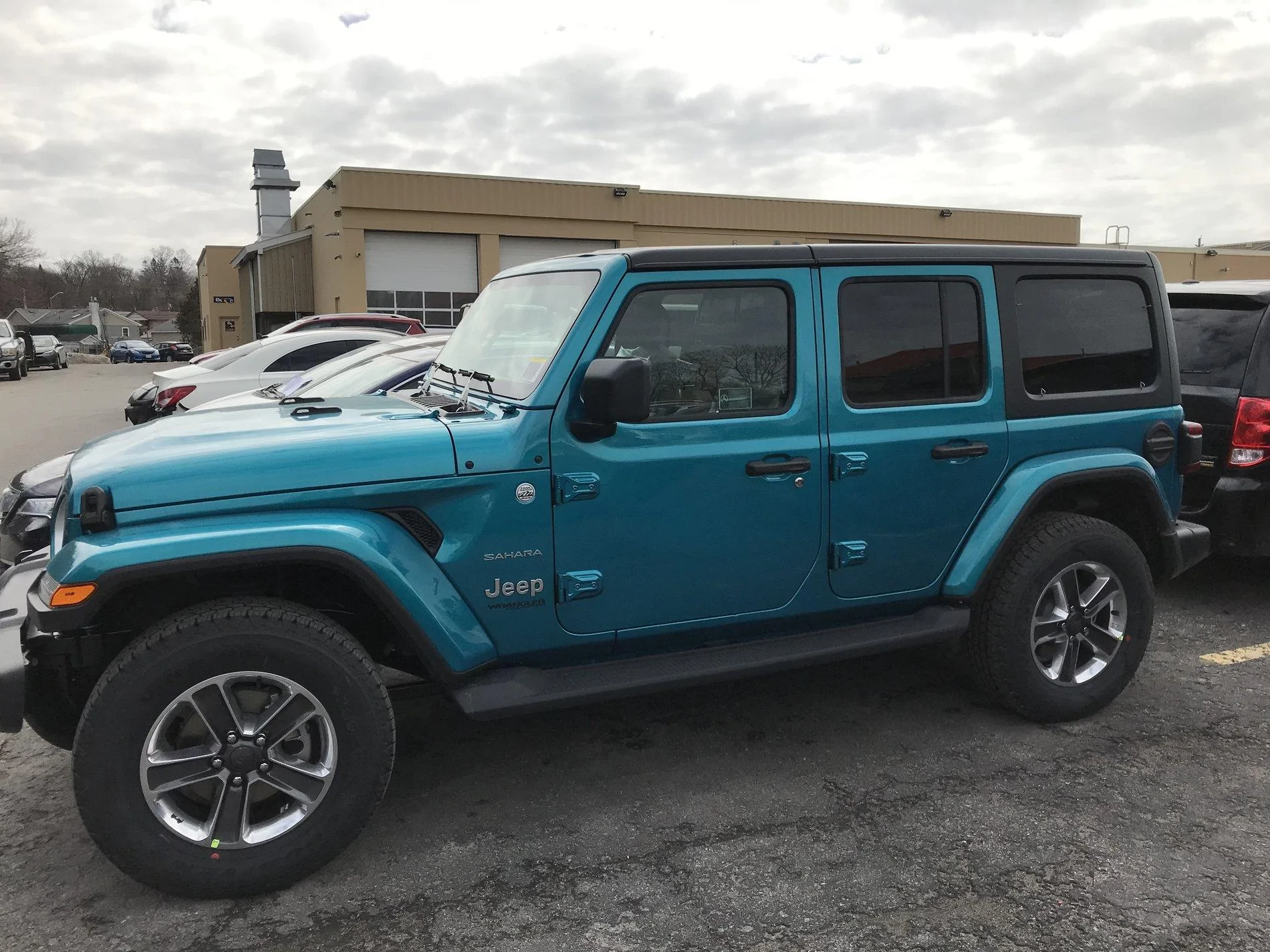 Jeep Wrangler JL Updates: Diesel, JT, Bikini 7D50214A-35C2-4EC9-87A6-AAE0D24320D9