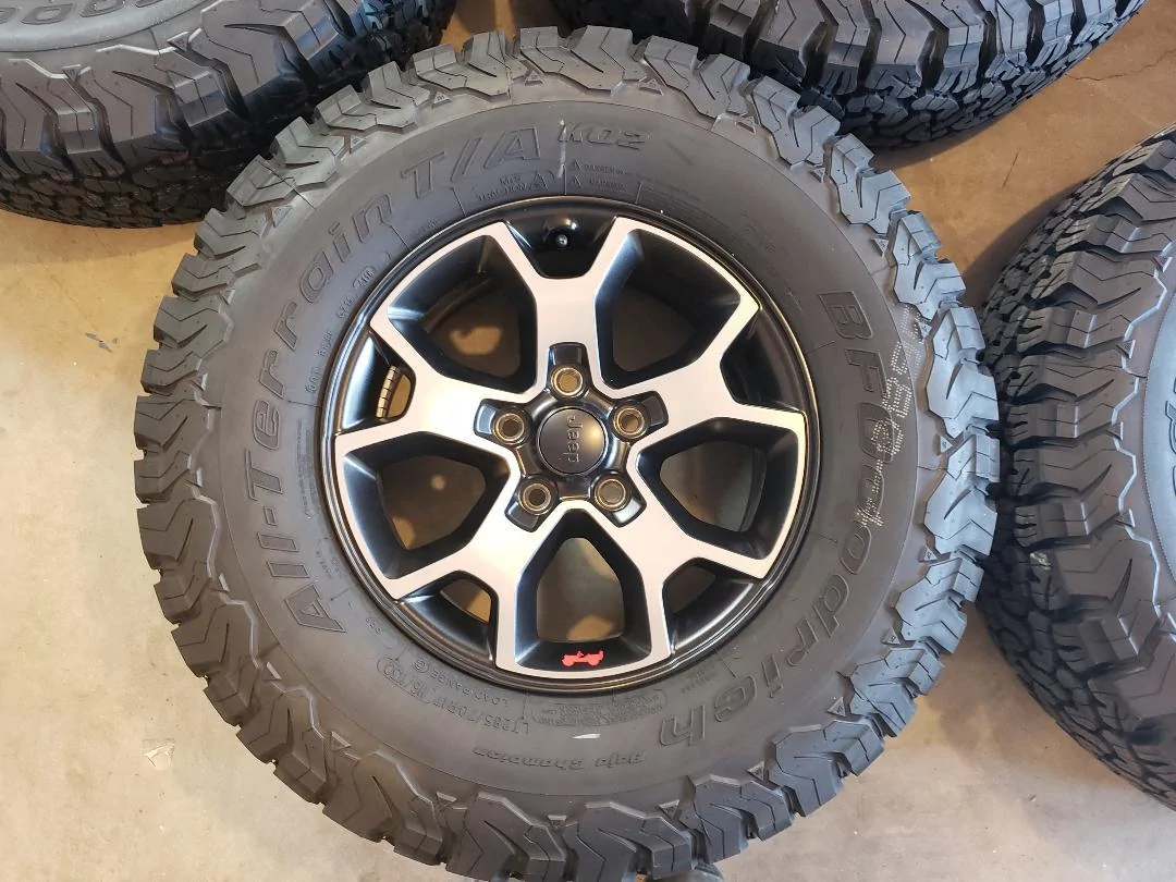 Jeep Wrangler JL Rubicon Wheels & Tires jeep wheels 2