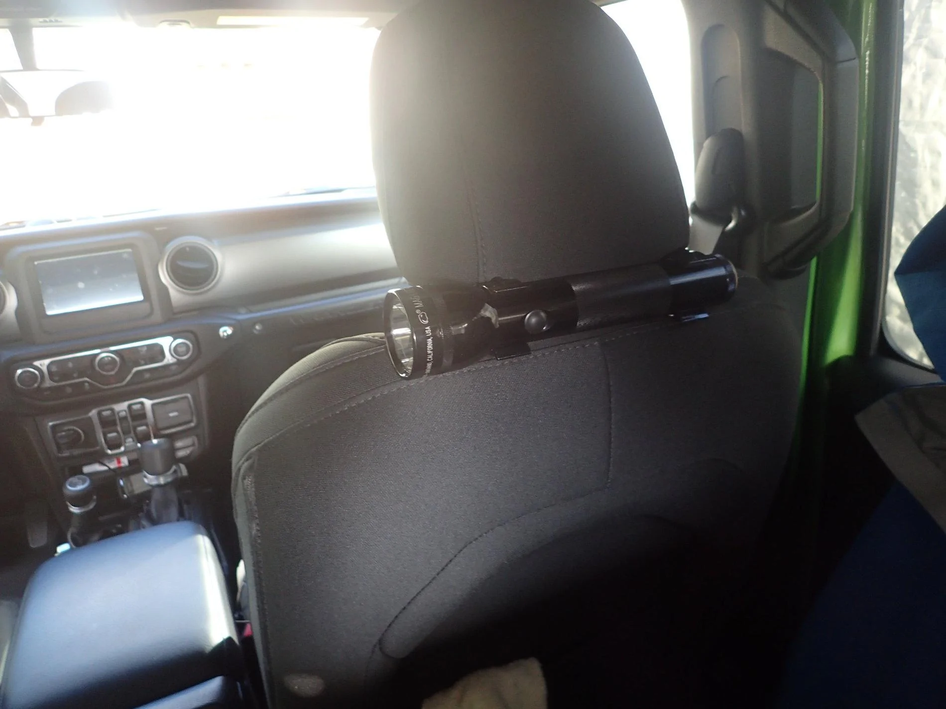 Jeep Wrangler JL Flashlights, where are you all mounting them? 2019-01-01 2019 Jeep Wrangler JL Mods-0012