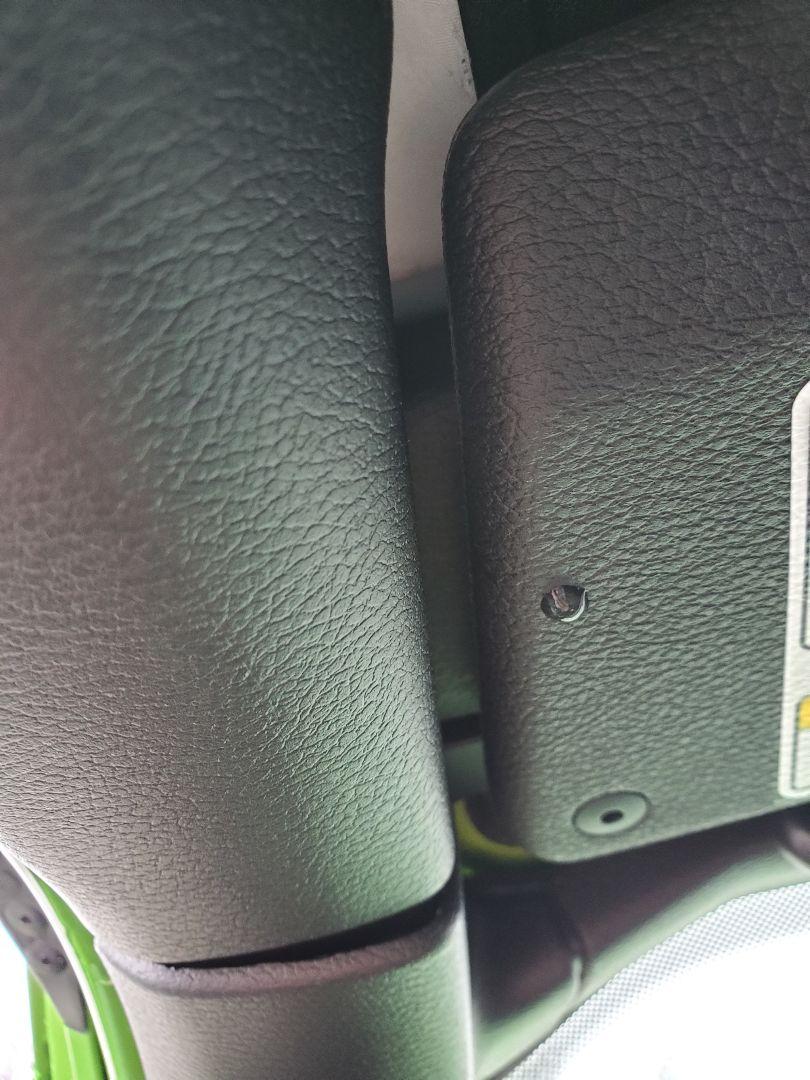 Jeep Wrangler JL Leak! One Touch Power Roof Resized_20190321_130738