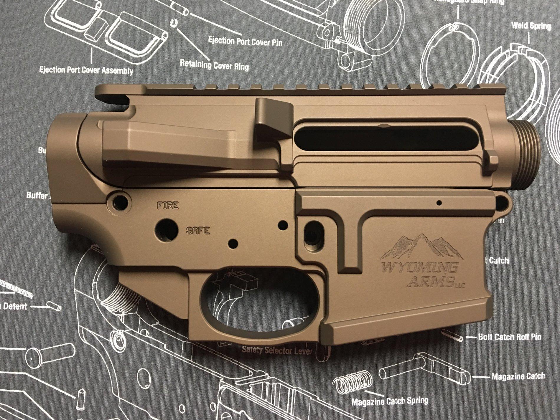 Jeep Wrangler JL Firearm and knife collectors 60B01951-7F4B-45CE-B9C8-BBD99082A0ED