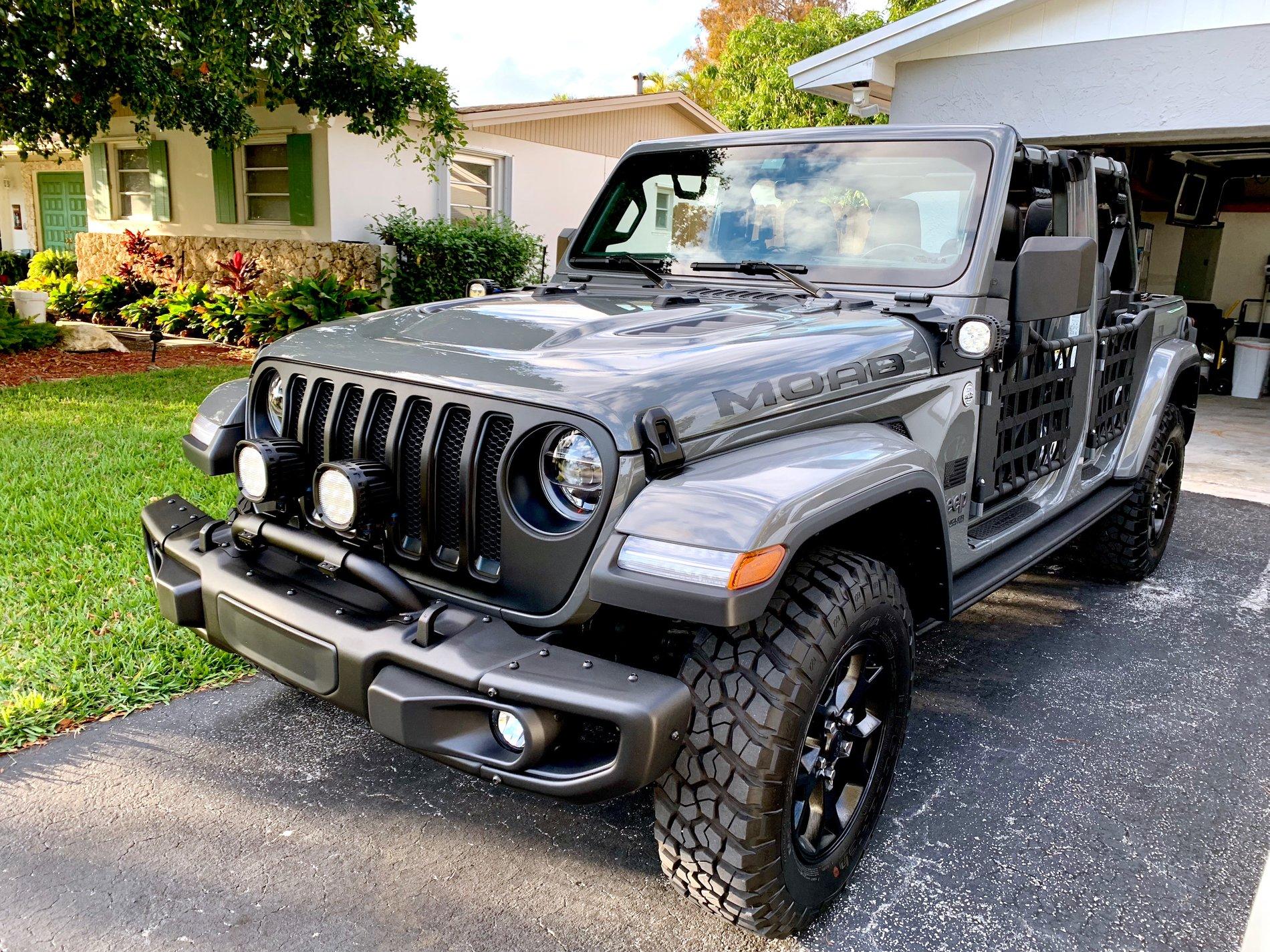 Jeep Wrangler JL New and considering Wrangler IMG_1055