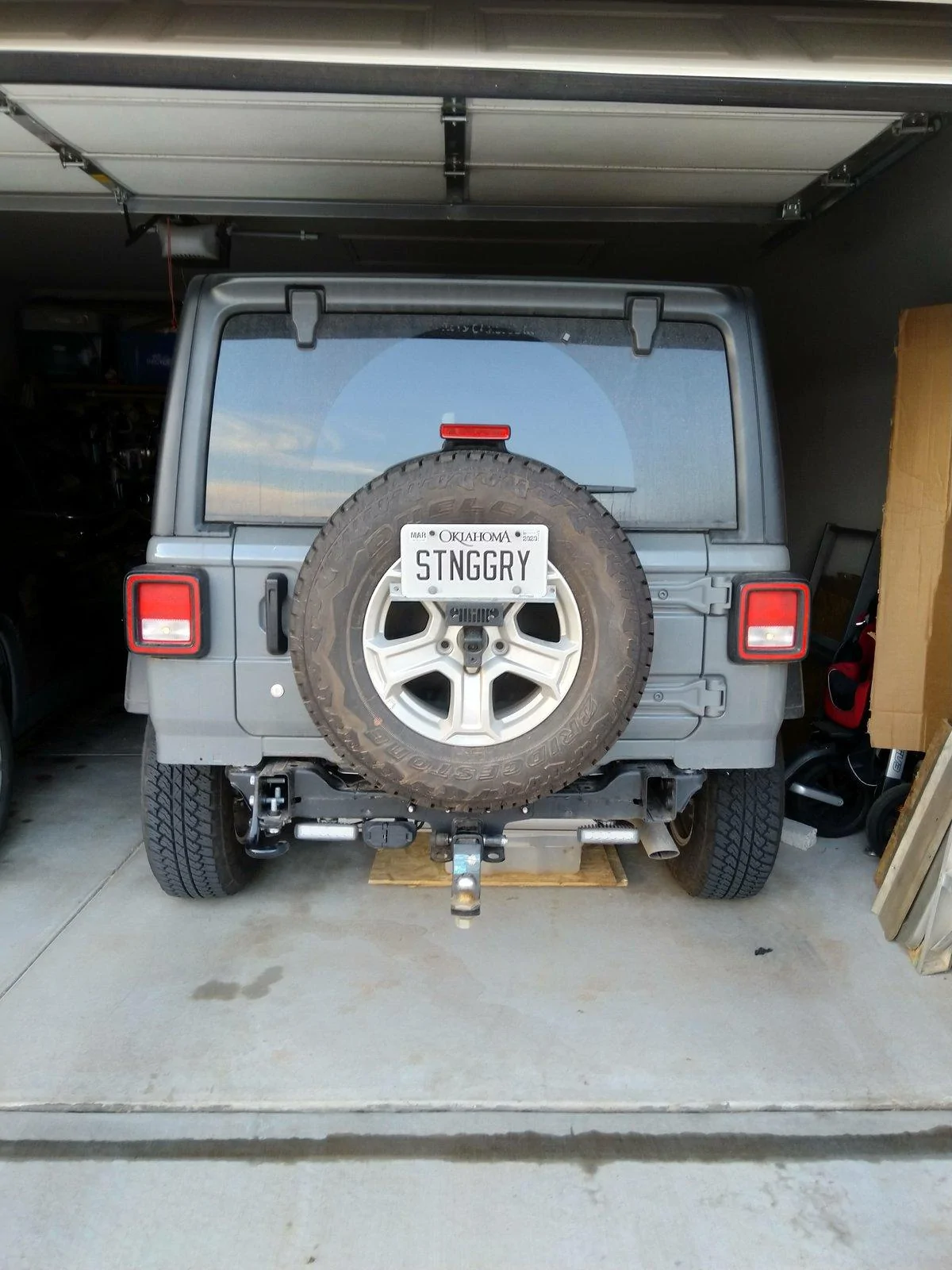 Jeep Wrangler JL License Plate relocated IMG_20190323_190911