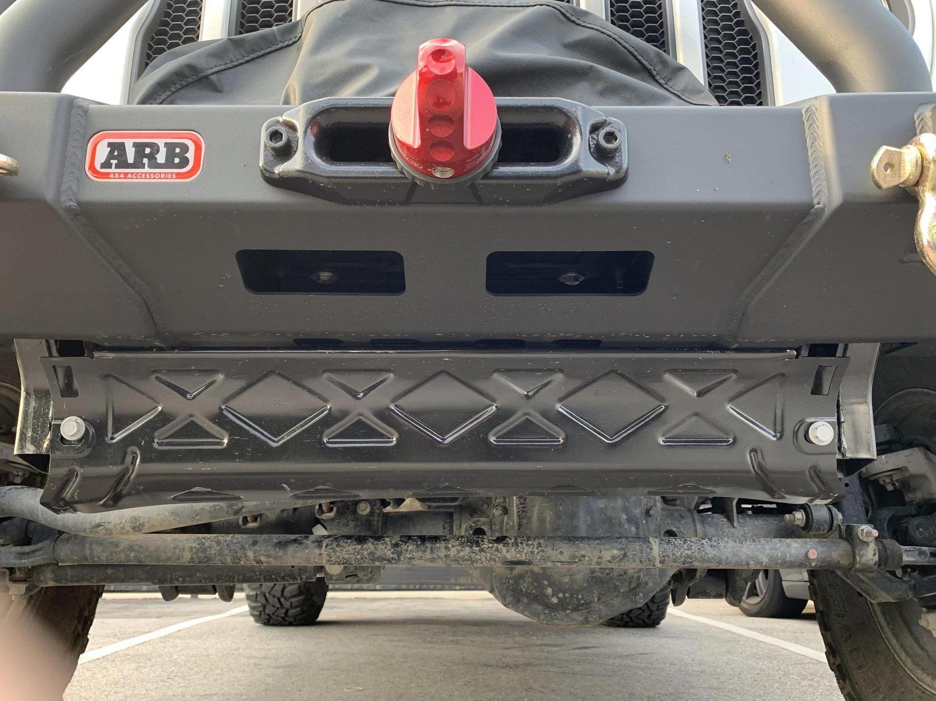 Jeep Wrangler JL ARB Stubby and Warn VR-10S A5F87308-C0AE-442E-BC03-6988BBC7653B